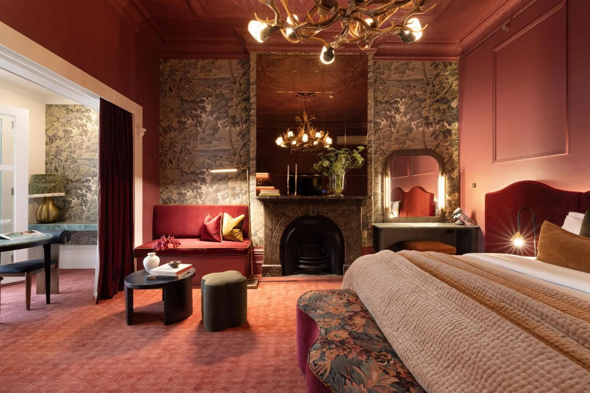 Velvet Suite in Medusa Hotel Sydney