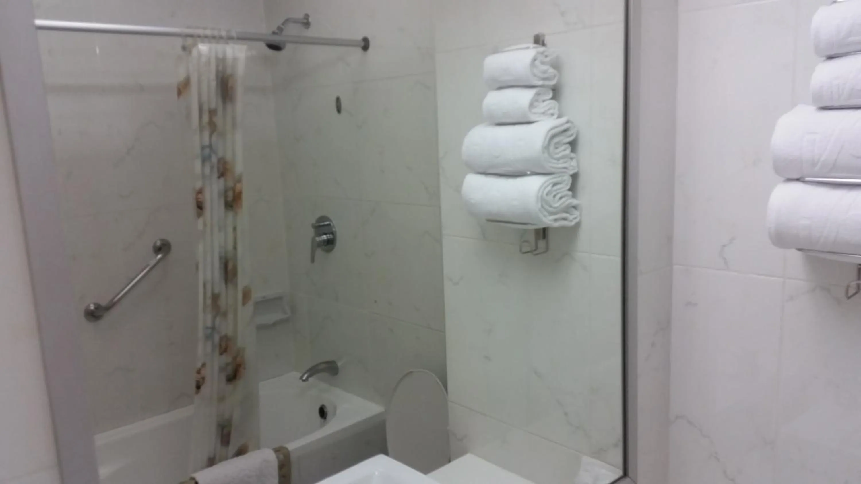 Superior Single Room in Ariston Hotel Bangkok