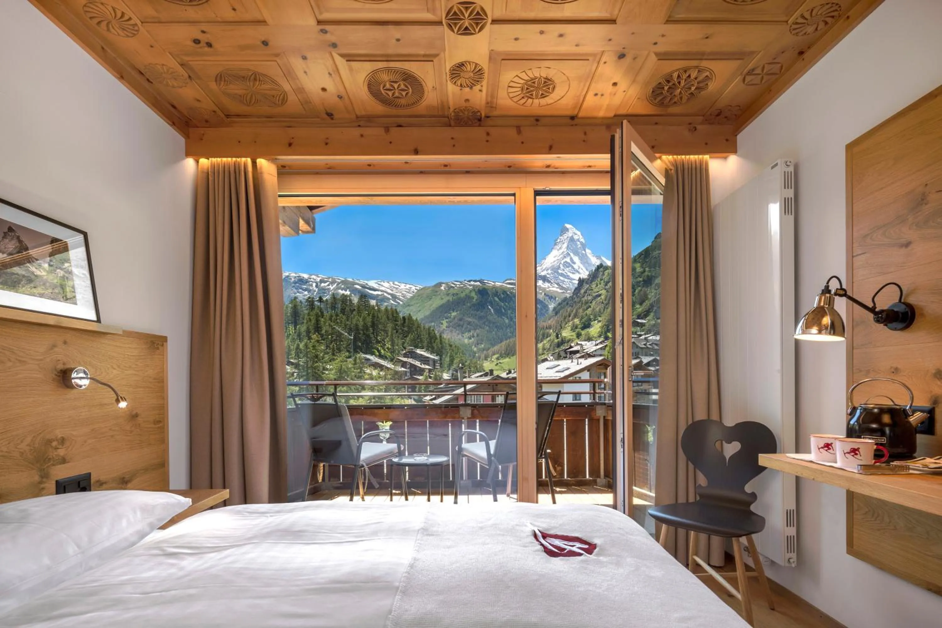 Deluxe Double Room with Matterhorn View - single occupancy in Swiss Alpine Hotel Allalin