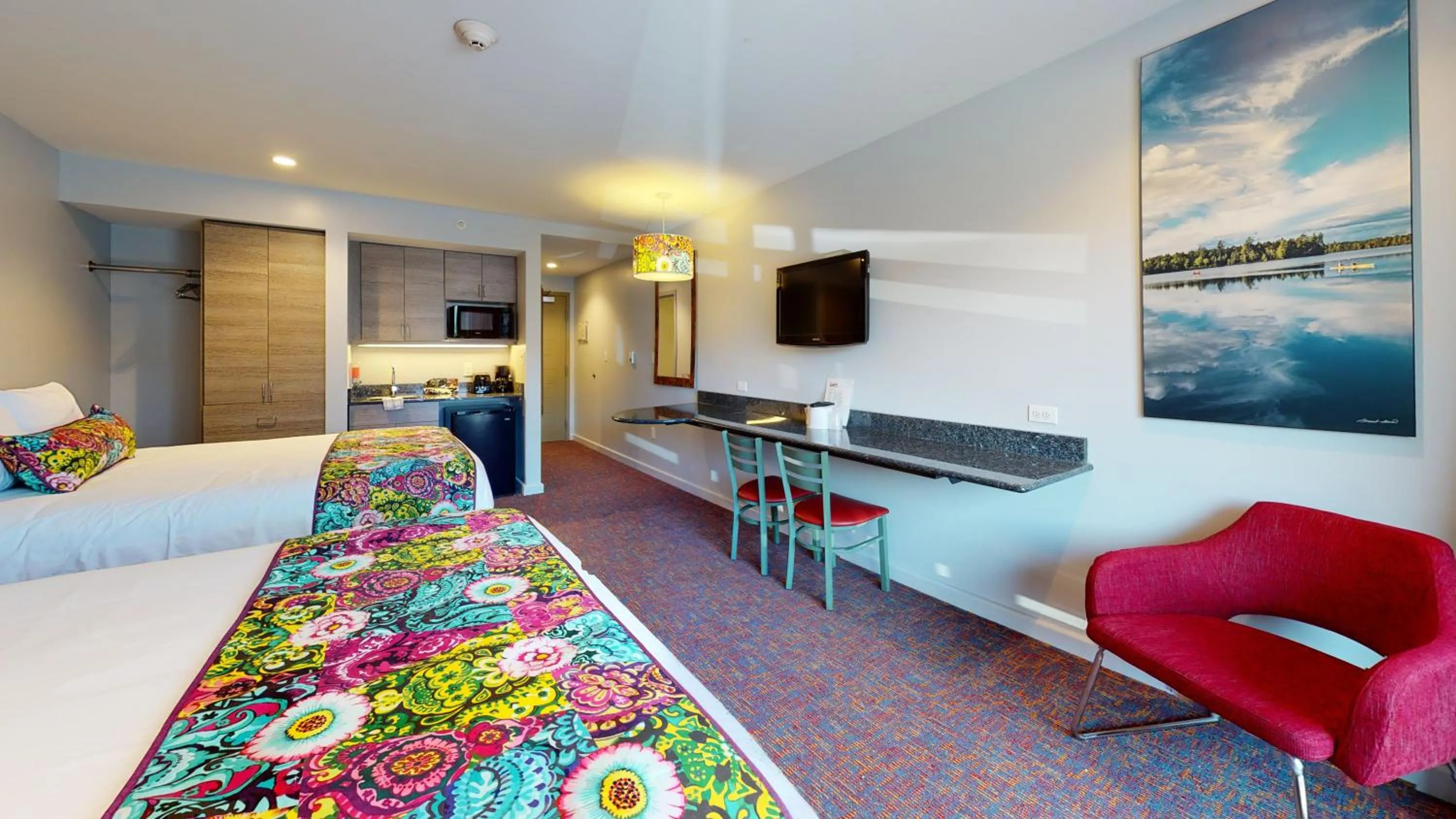 Premier Room with Two Queen Beds in Surfside On The Lake