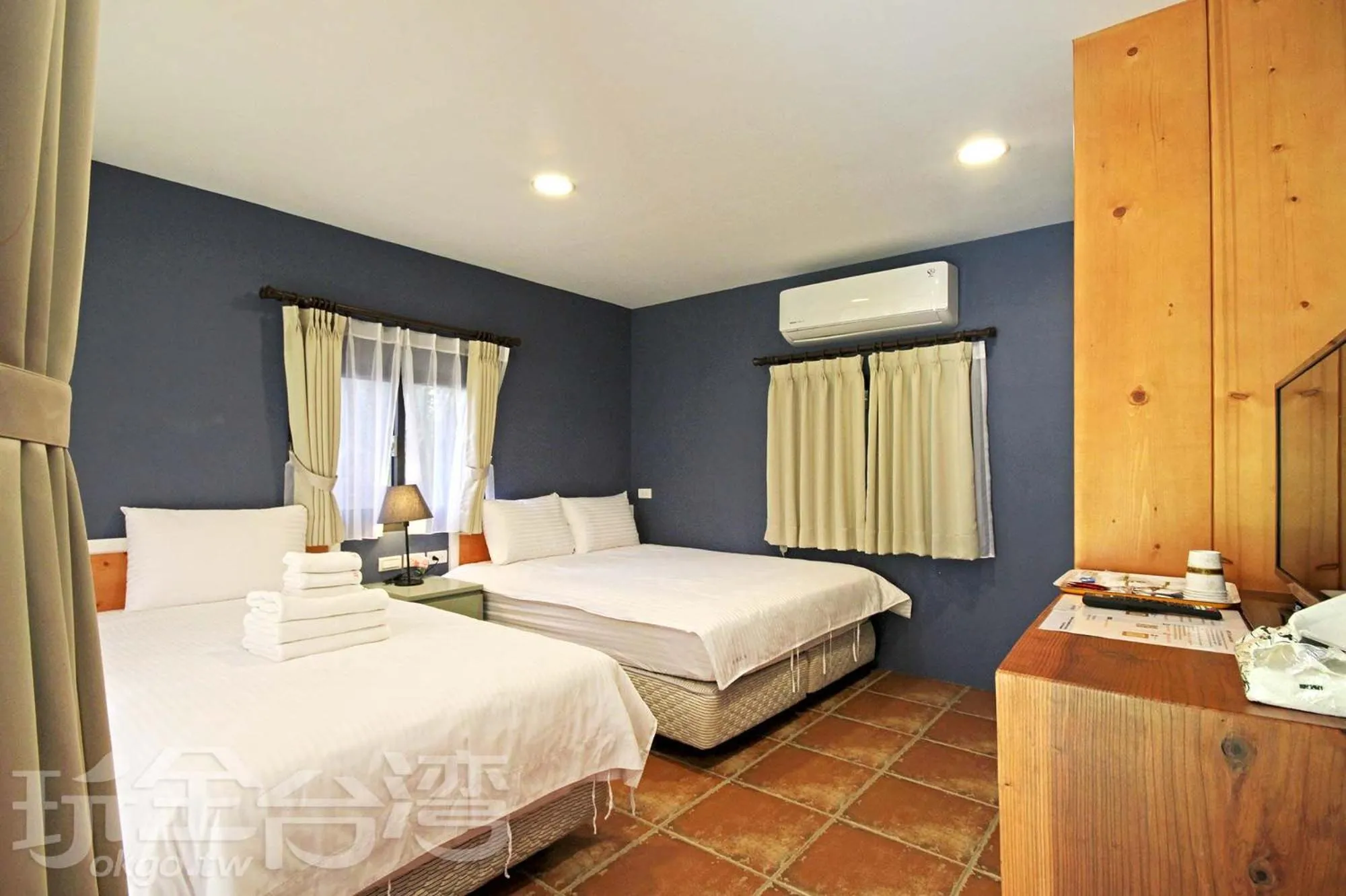 Triple Room in Yue Lake Backpackers