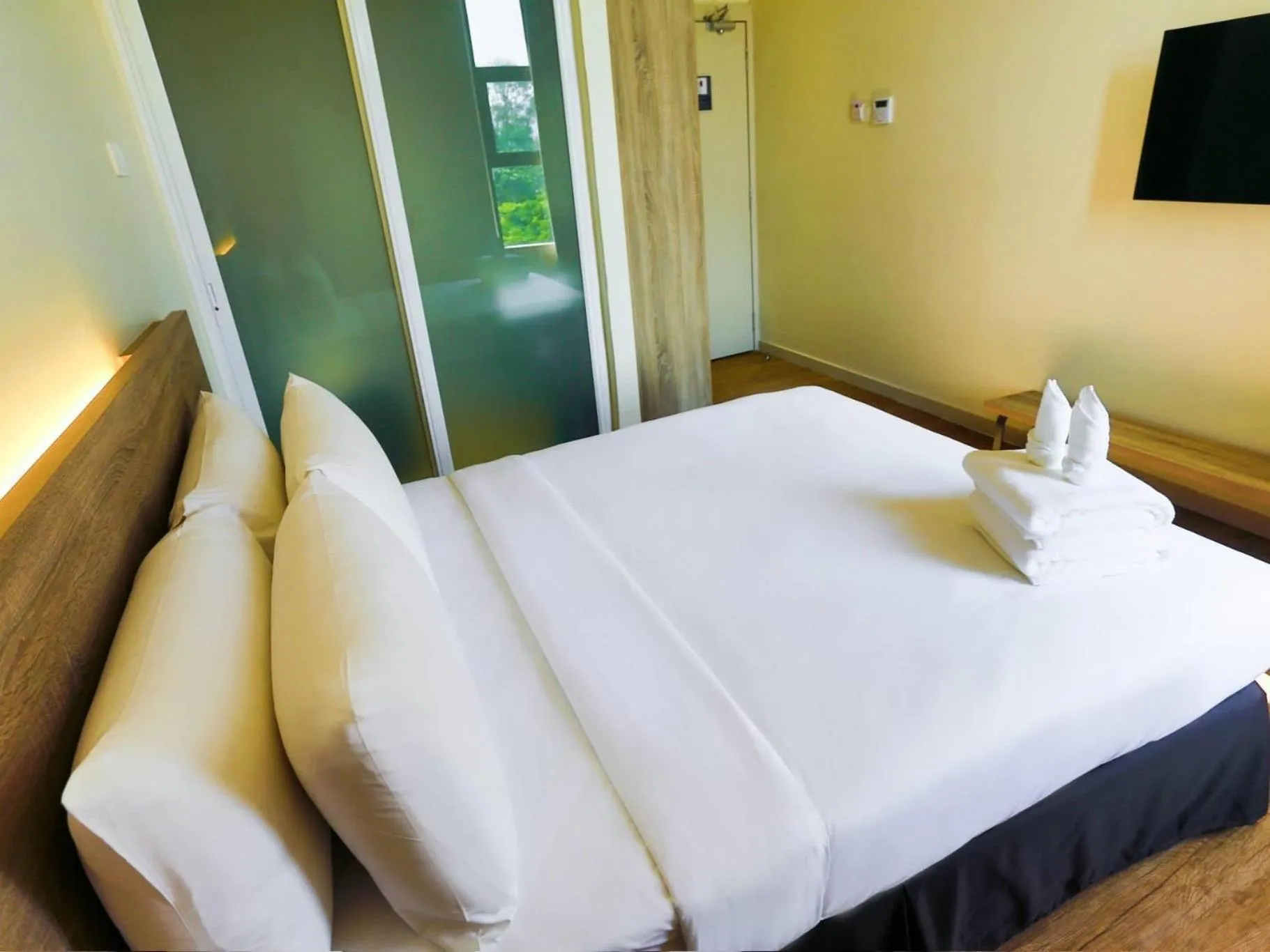 Double Room in Rooms By Rocana