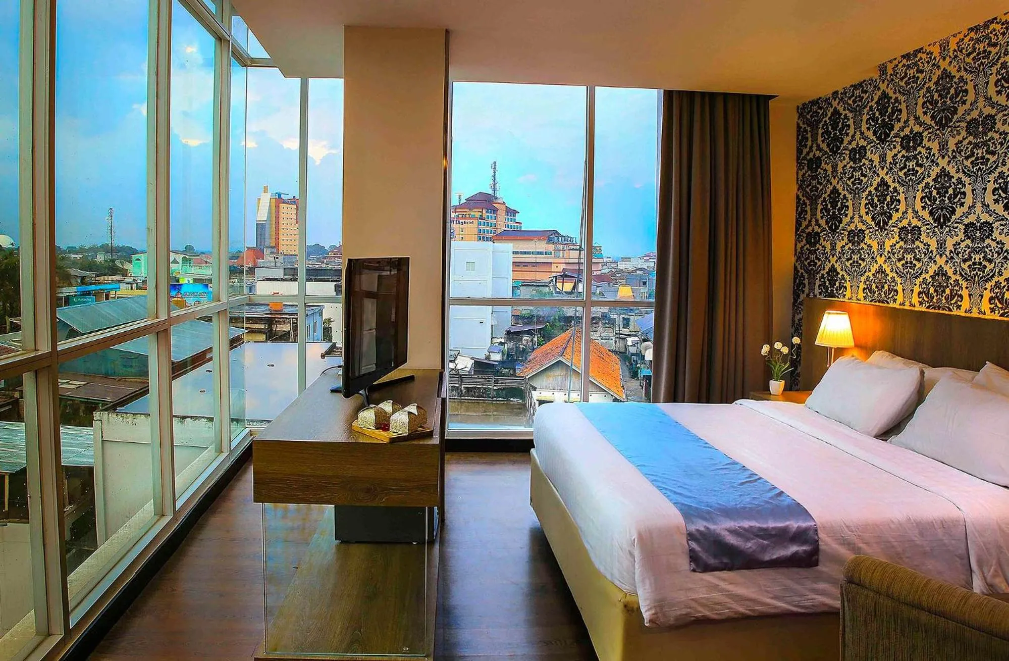 Deluxe Room in Odua Weston Jambi