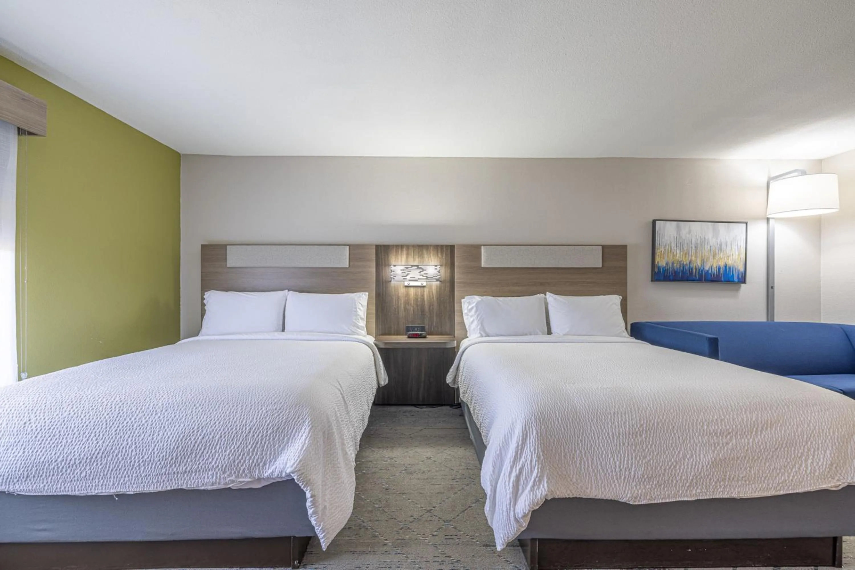 Queen Suite with Sofa Bed in Holiday Inn Express & Suites College Station by IHG
