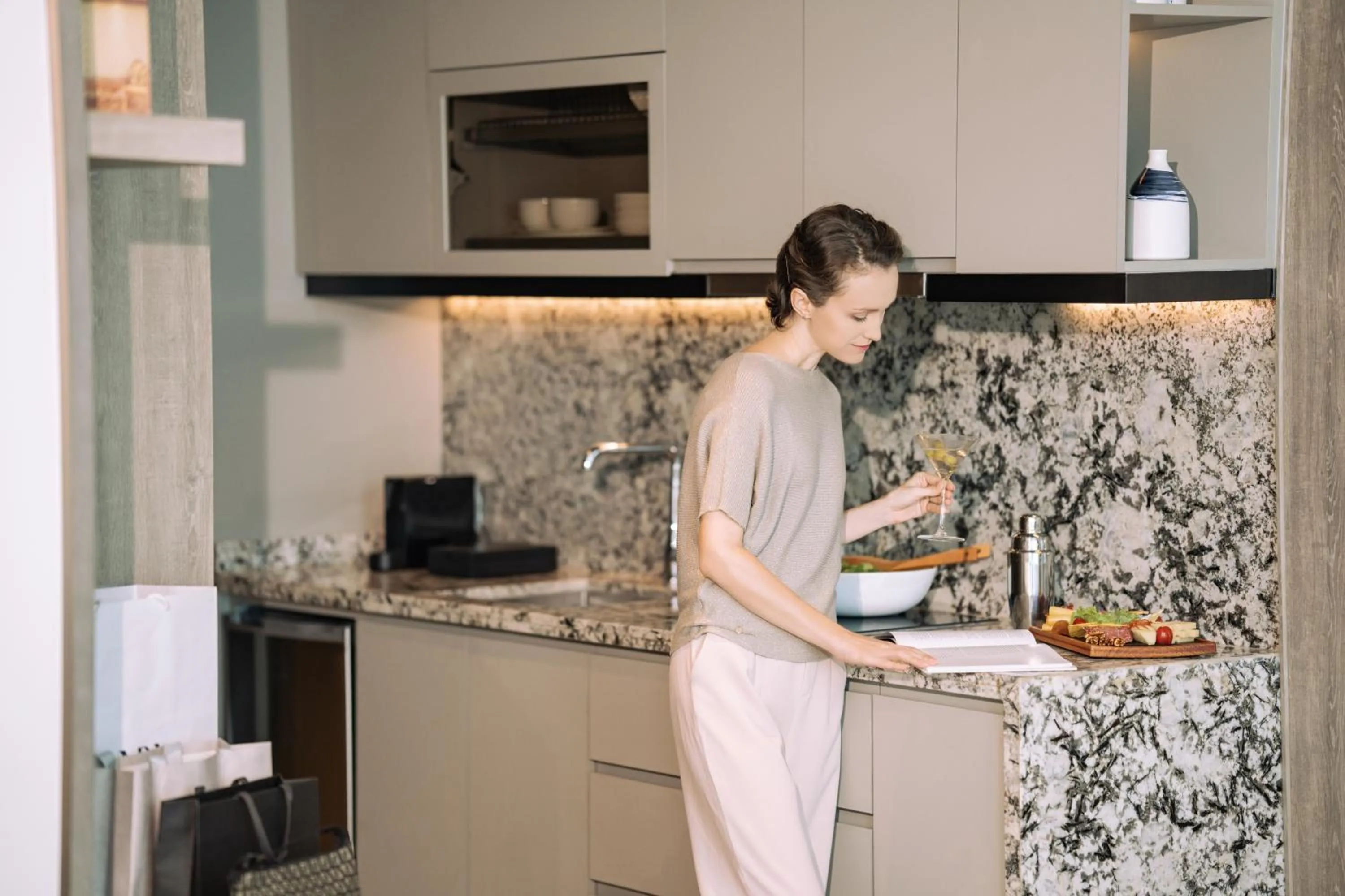 Studio Executive in Fraser Suites Hanoi