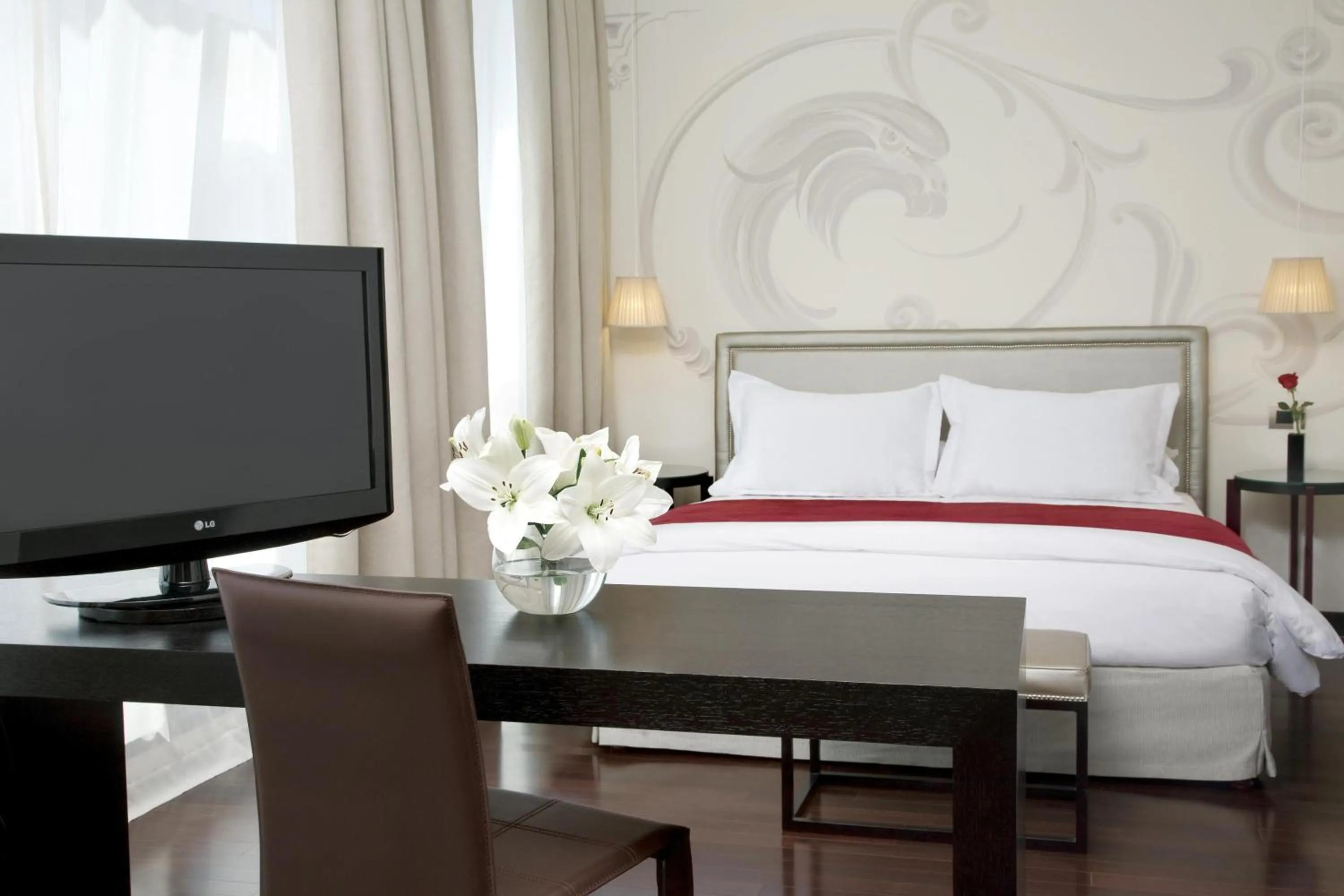 Junior Suite with Extra Bed (2 Adults + 1 Child) in NH Buenos Aires Tango