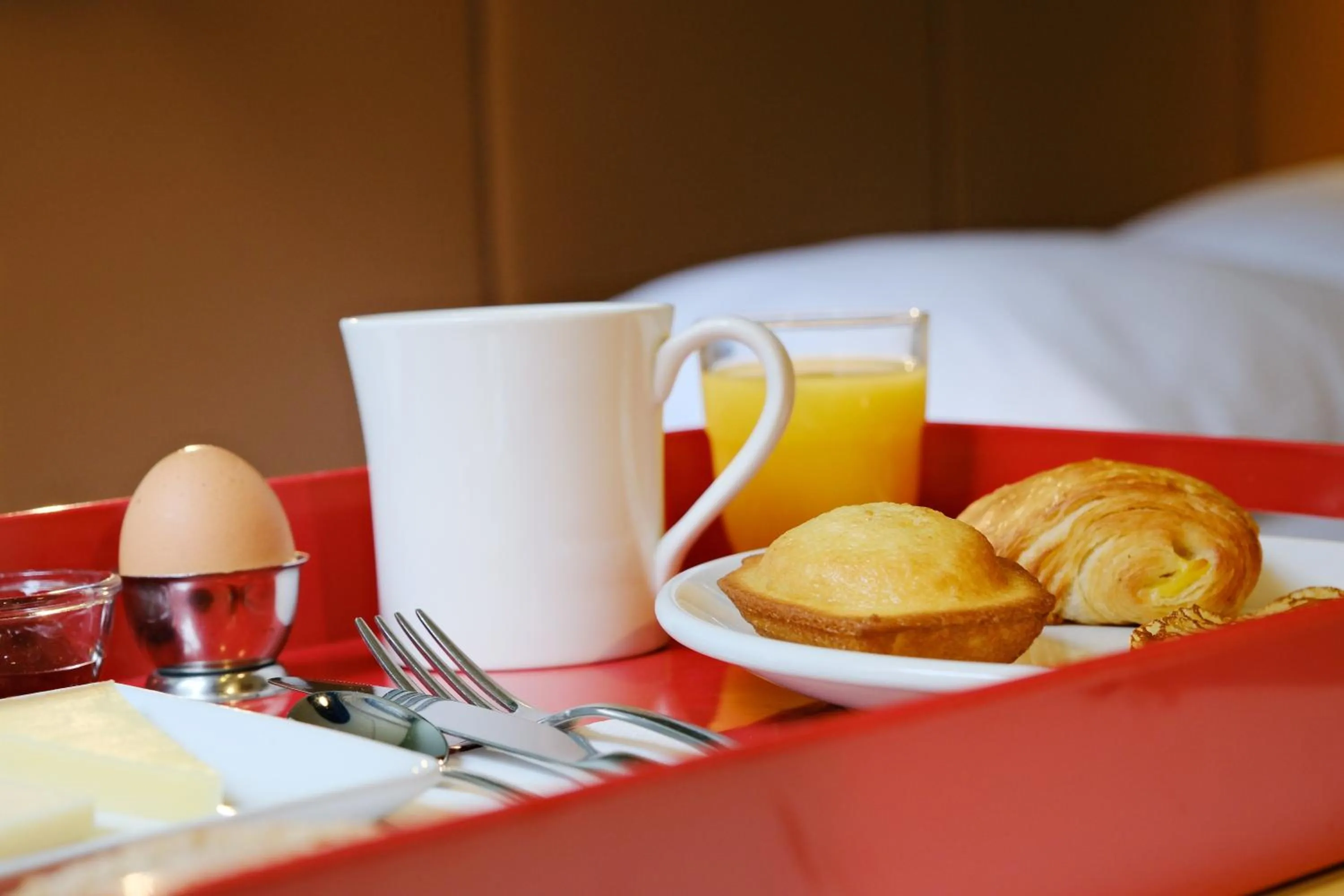 Standard Twin Room in Ibis Avranches Baie du Mont-Saint-Michel