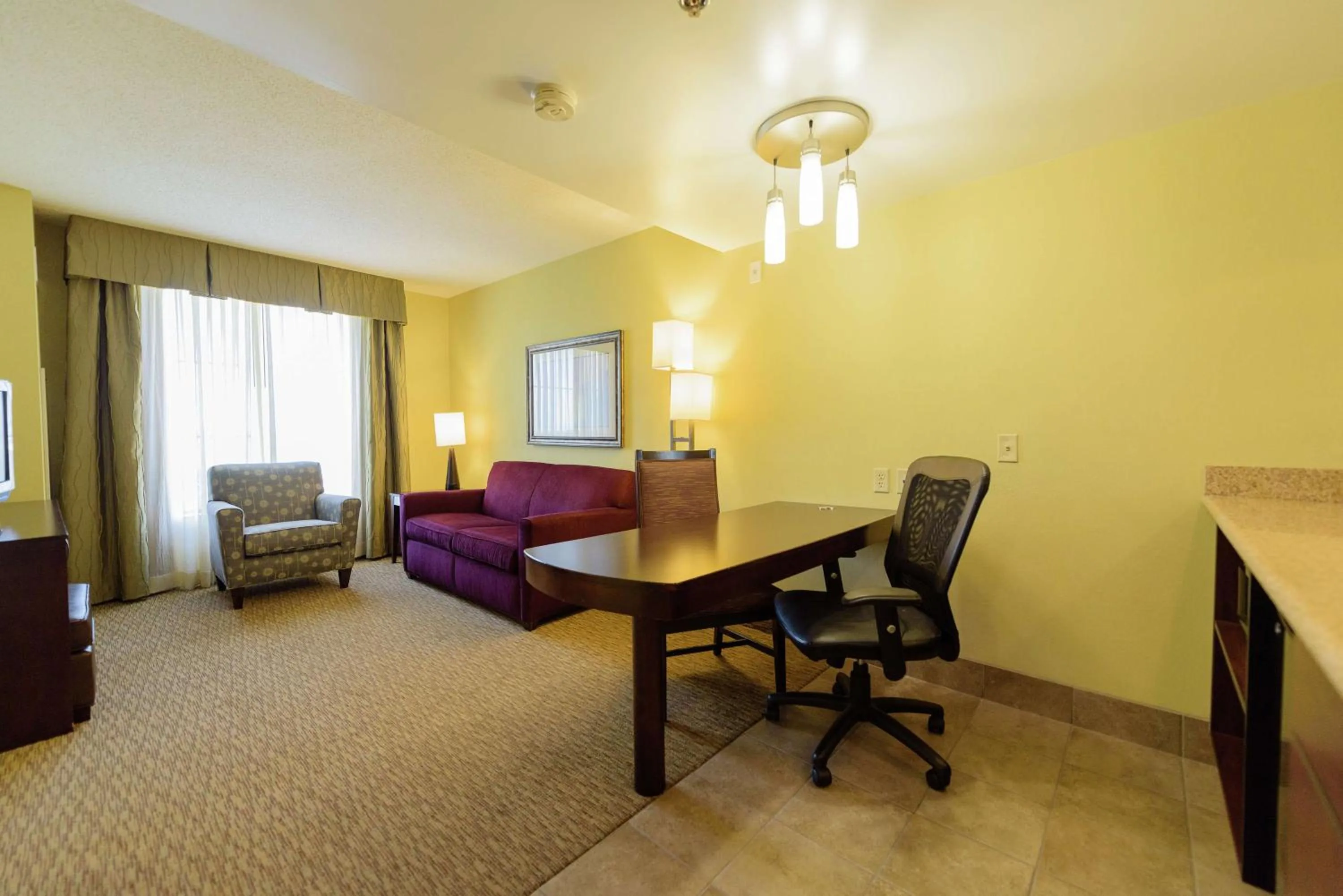 King Room - Disability Access/Non-Smoking in Embassy Suites by Hilton Minneapolis North
