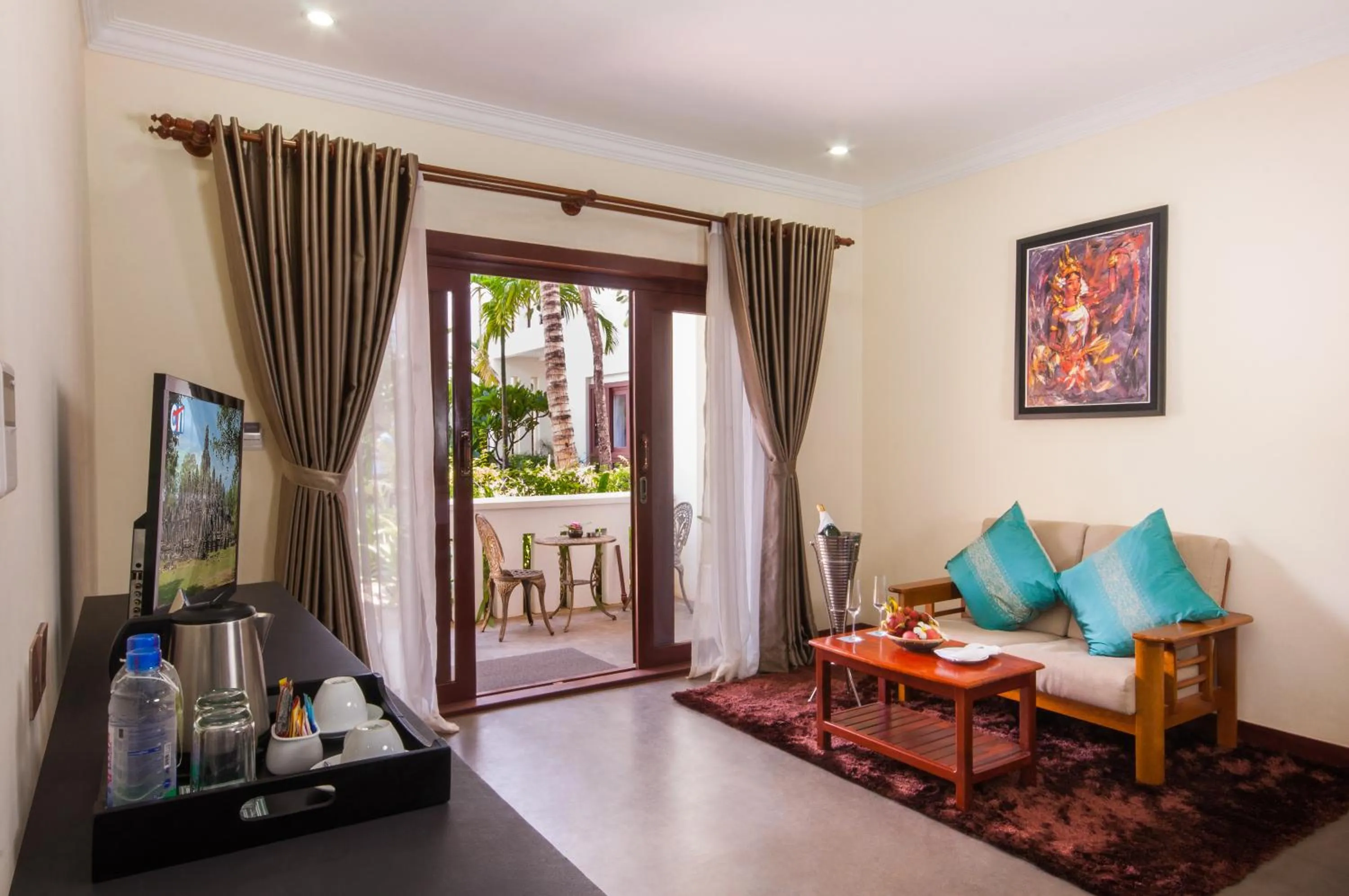 Cabana Twin Room in The Privilege Boutique