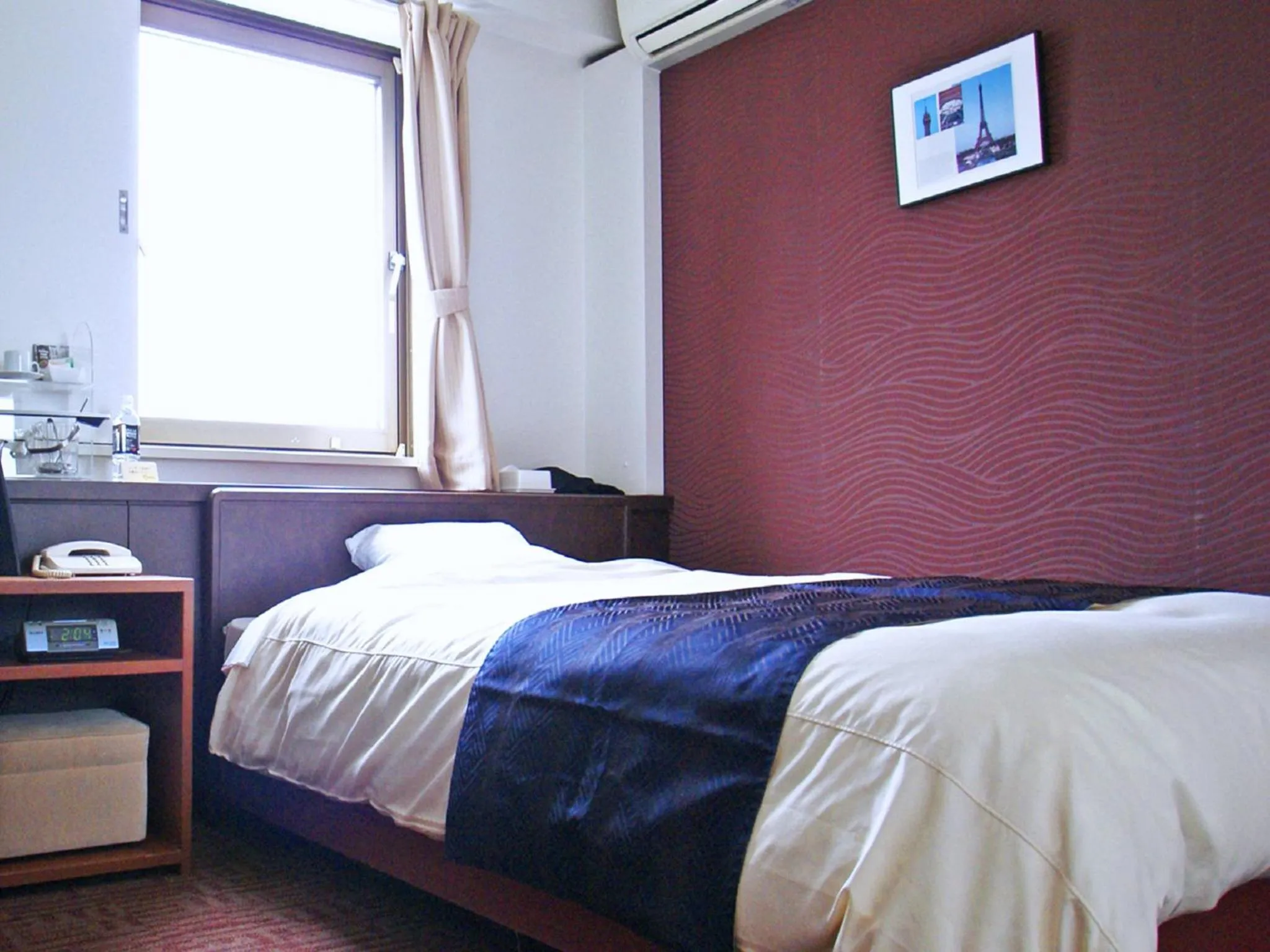 Economy Double Room - Smoking in Hotel Cerezo
