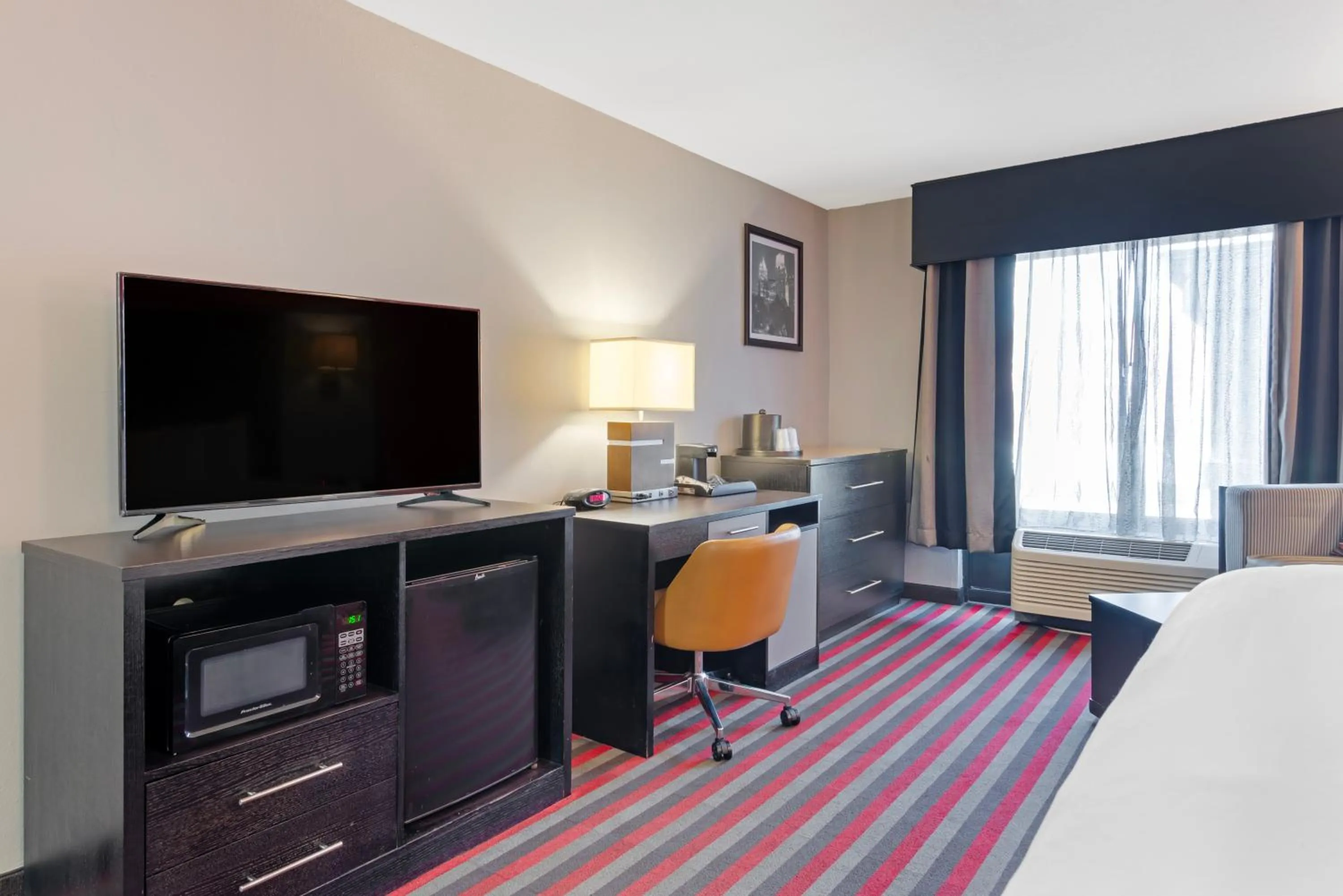 King Room - Non-Smoking in Comfort Inn & Suites Carrollton