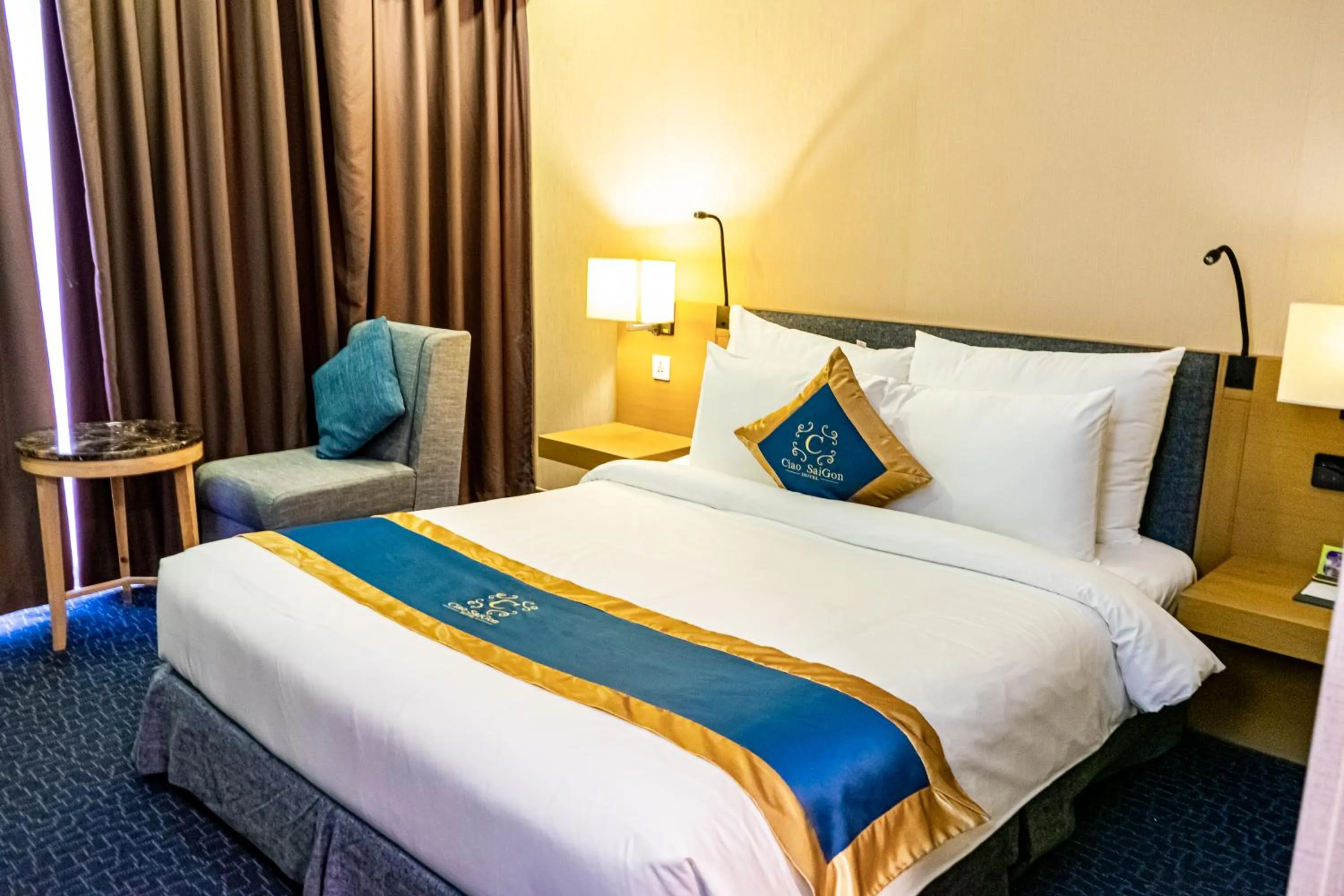 Deluxe Double Room with Window in Ciao SaiGon Hotel & Spa