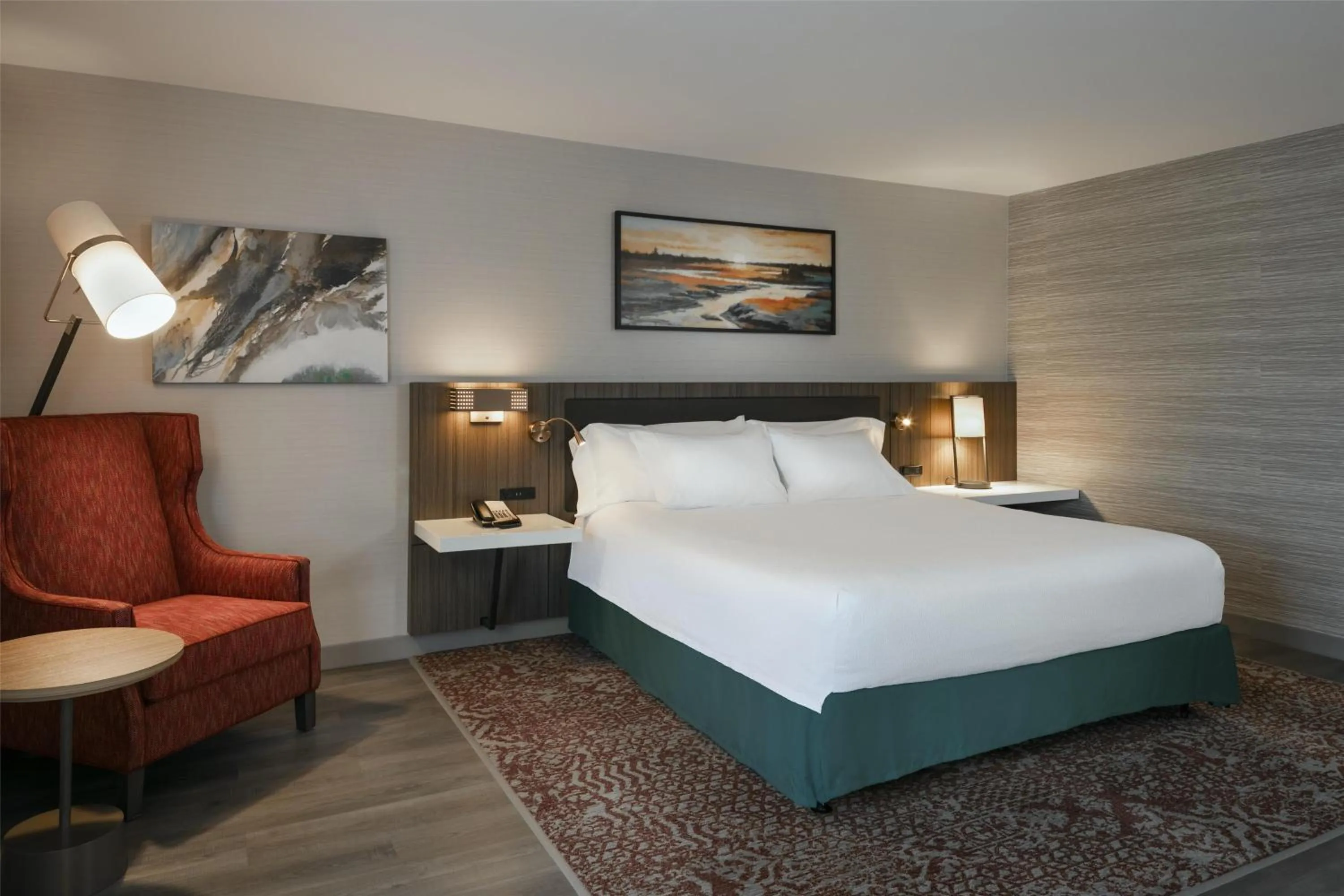 King Room with Accessible Tub - Mobility Access in Hilton Garden Inn Corvallis