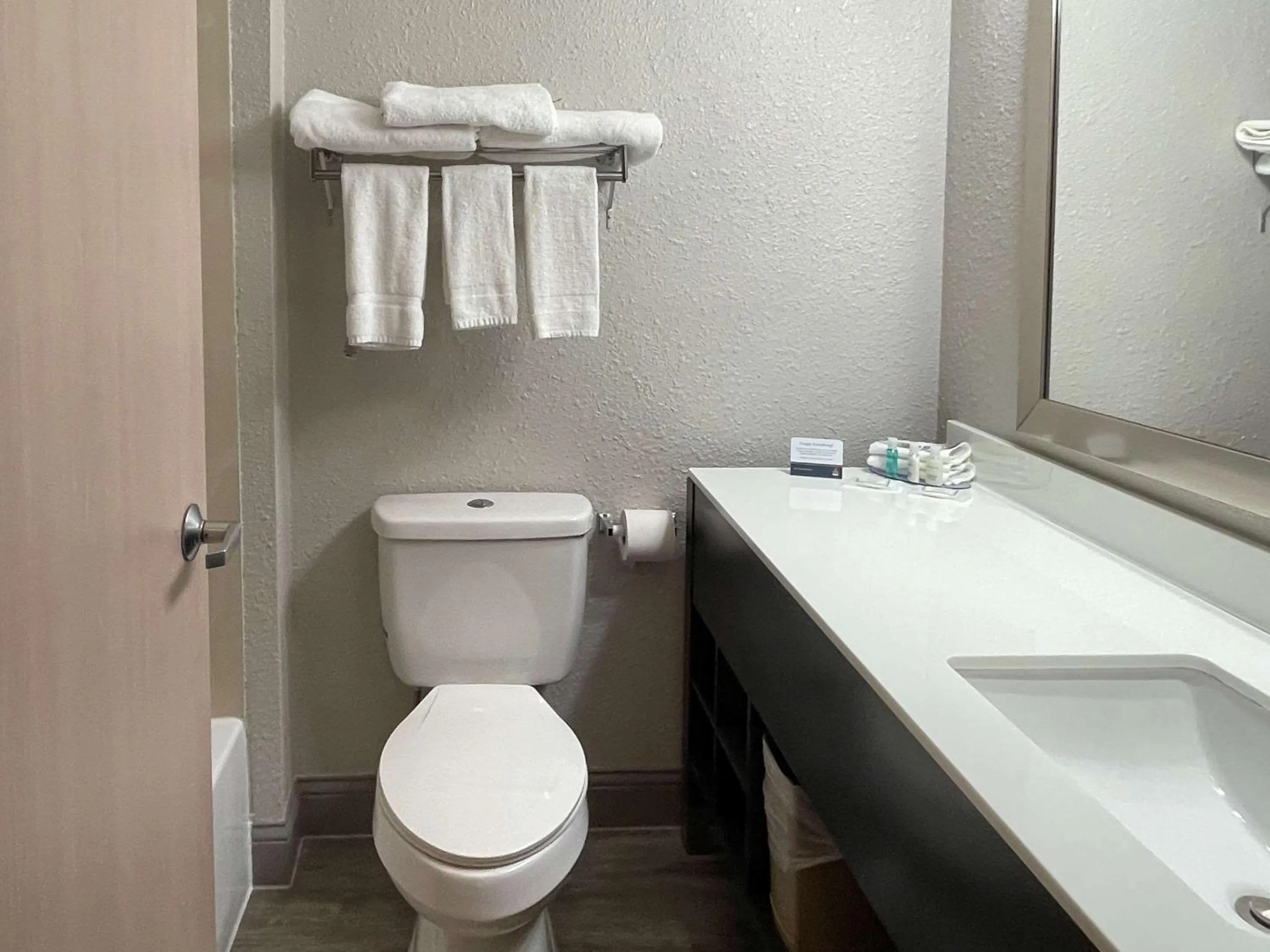 Queen Room with Two Queen Beds - Non-Smoking in Clarion Inn Fairborn - Dayton near Wright Patterson