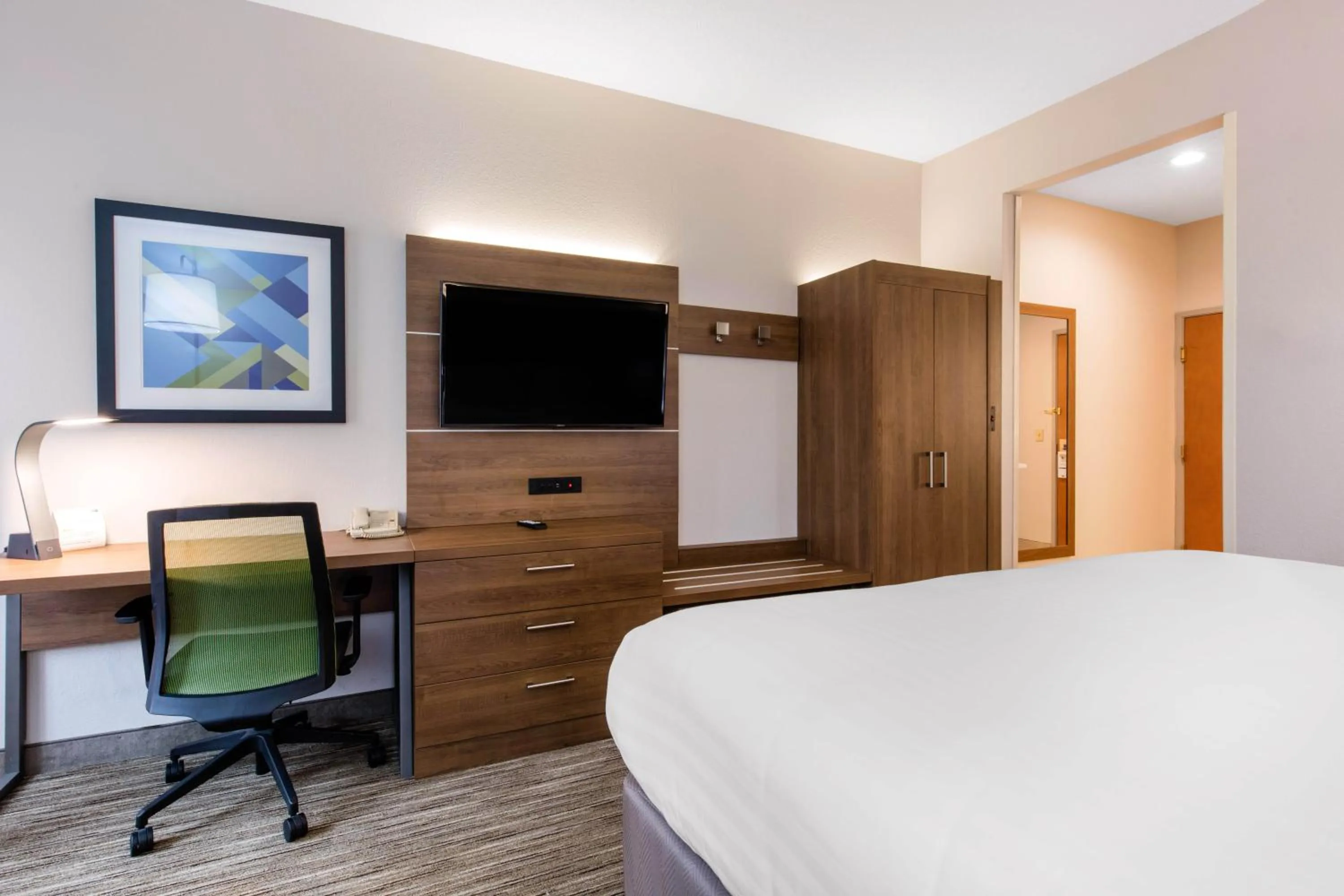 Standard Room with Two Queen Beds in Holiday Inn Express Henderson by IHG