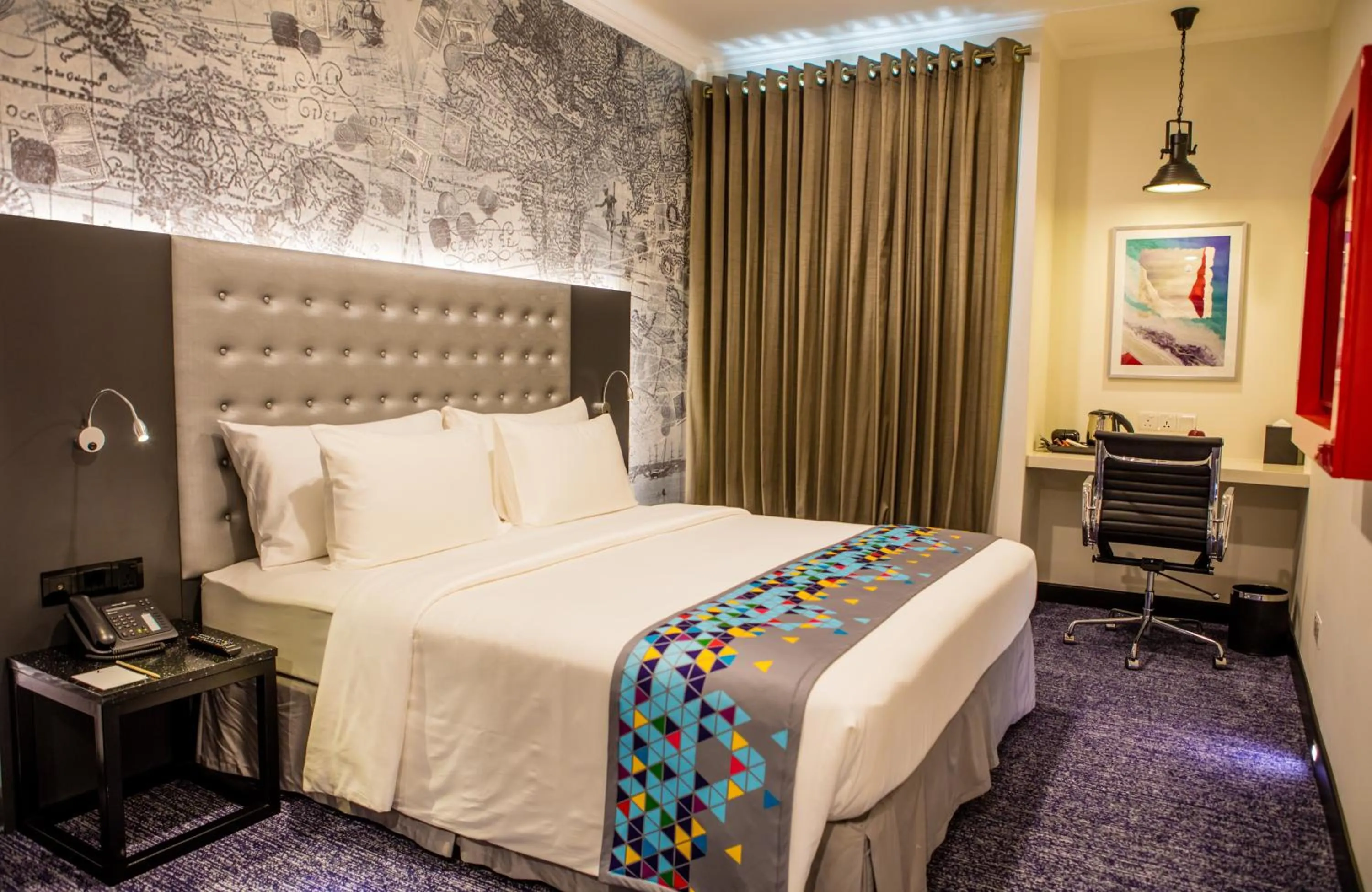 Superior King Room with 15% Discount Voucher from One World Duty Free - single occupancy - Port City Colombo and and 20% off on Laundry Services in Fairway Colombo - Sri Lanka's First Hotel With Robot Technology