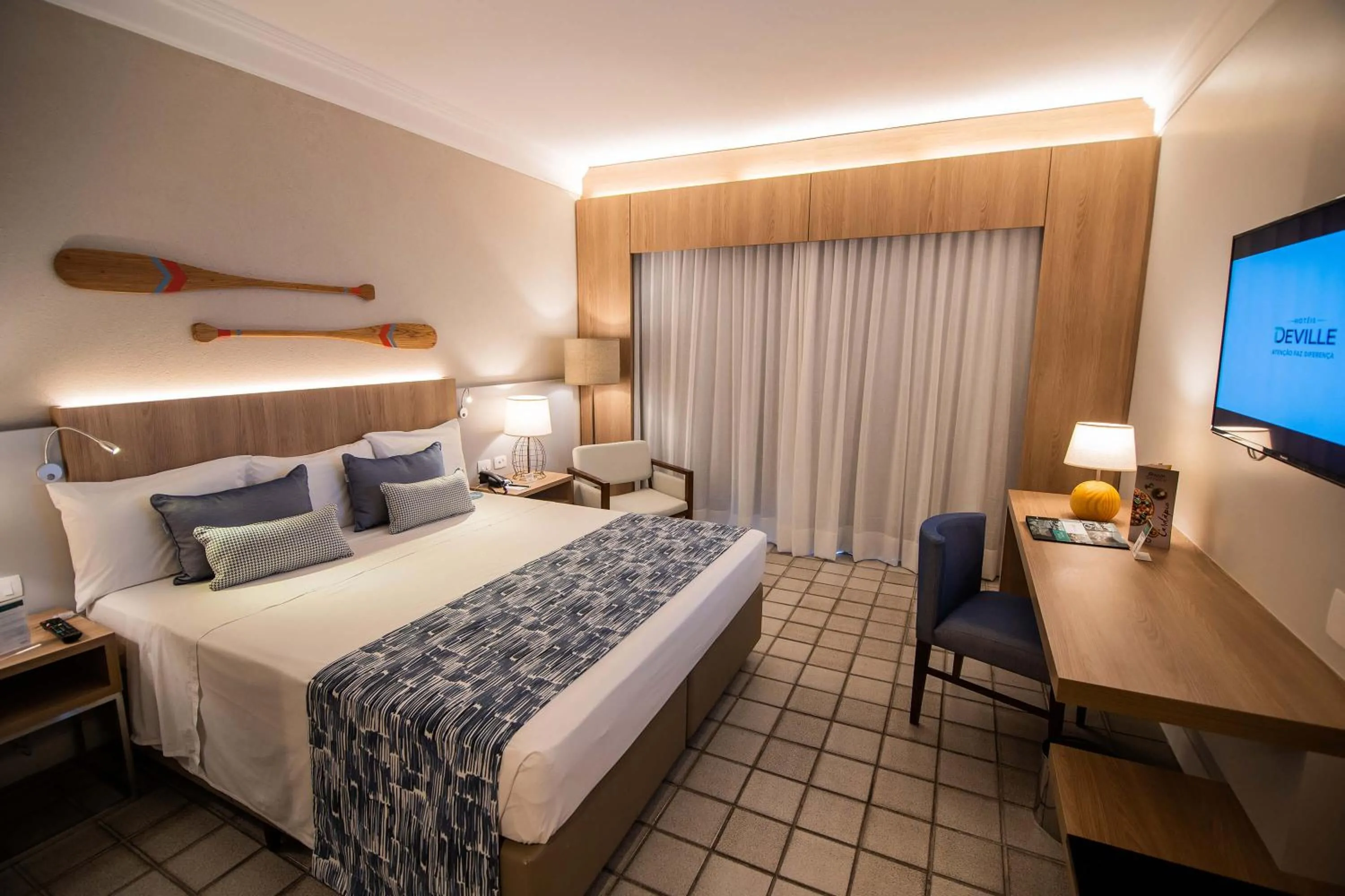 Superior Luxury Room with 1 double bed and sea view in Hotel Deville Prime Salvador