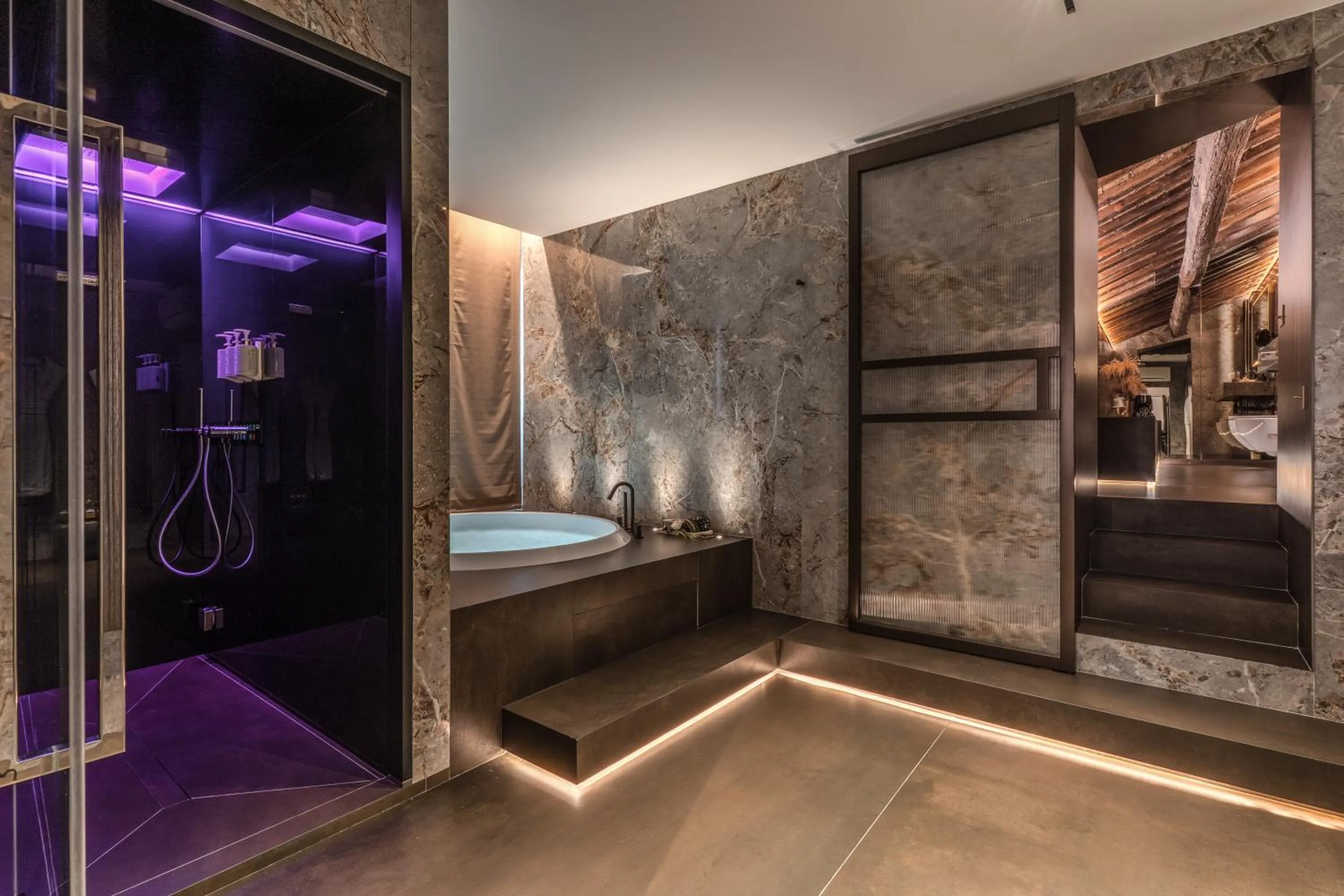 SPA Suite in Eitch Borromini Palazzo Pamphilj