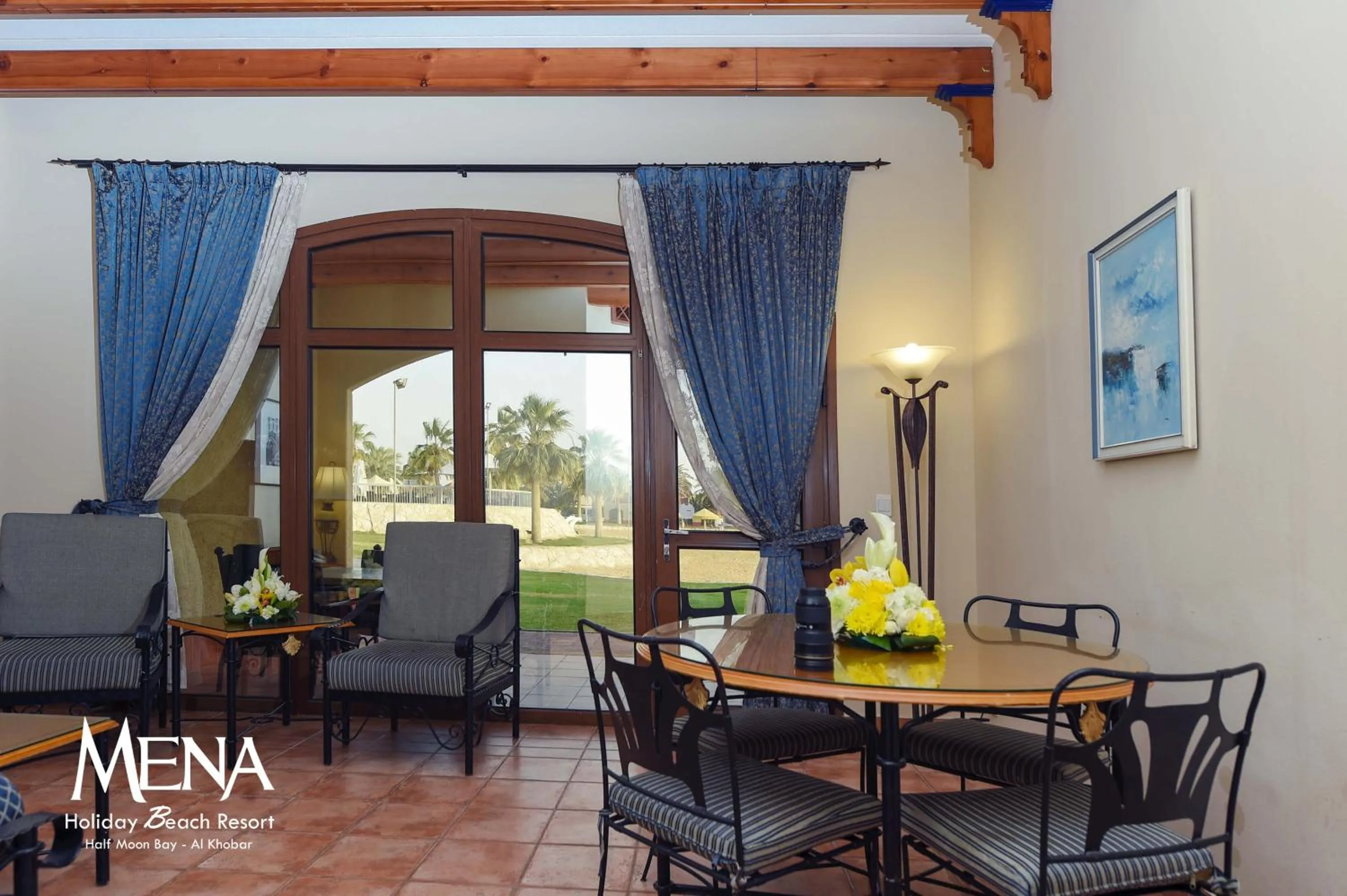 Three-Bedroom Villa in Mena Holiday Beach Resort Half Moon