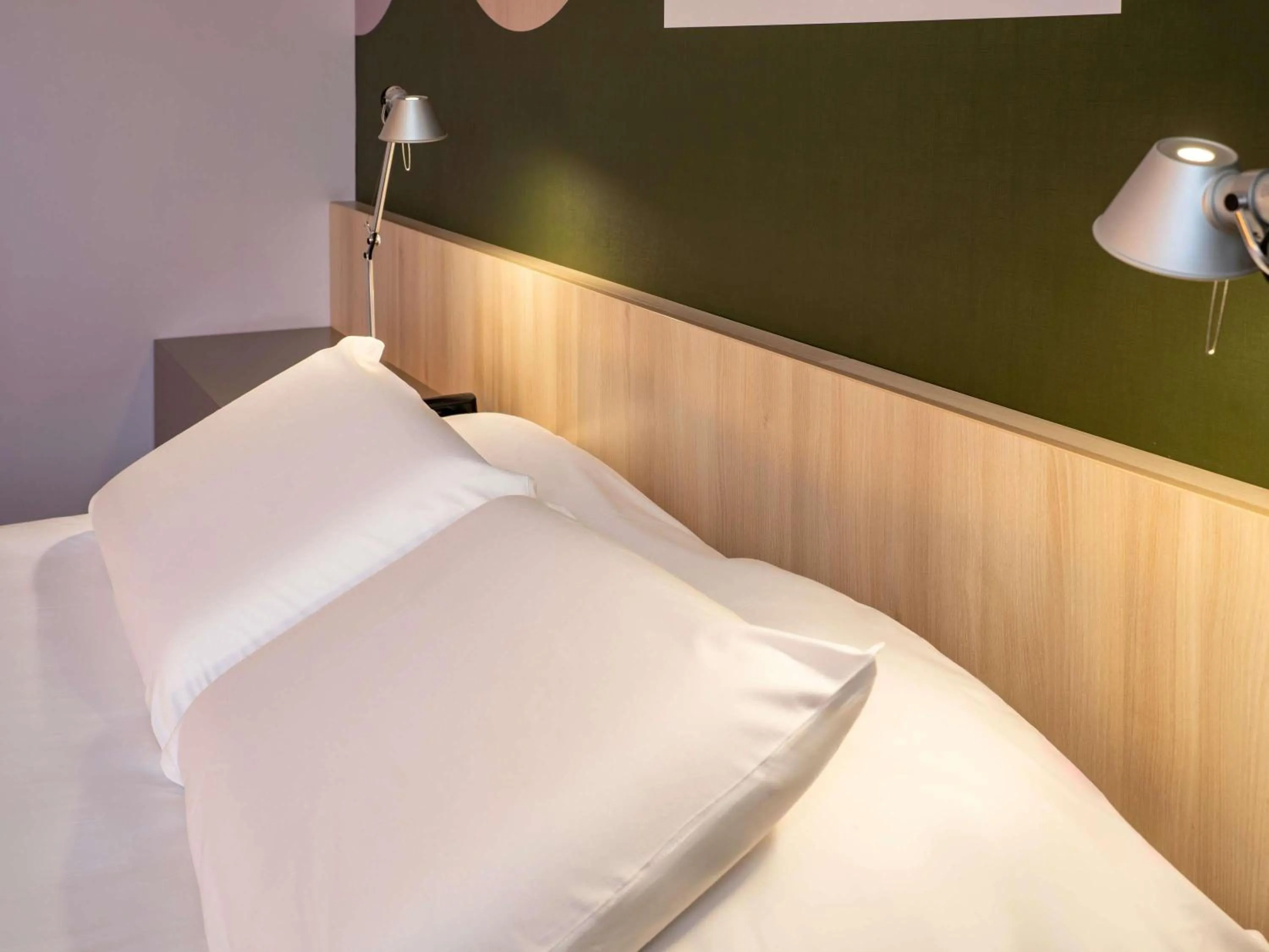 Superior Double Room with Terrace in ibis Styles Guéret