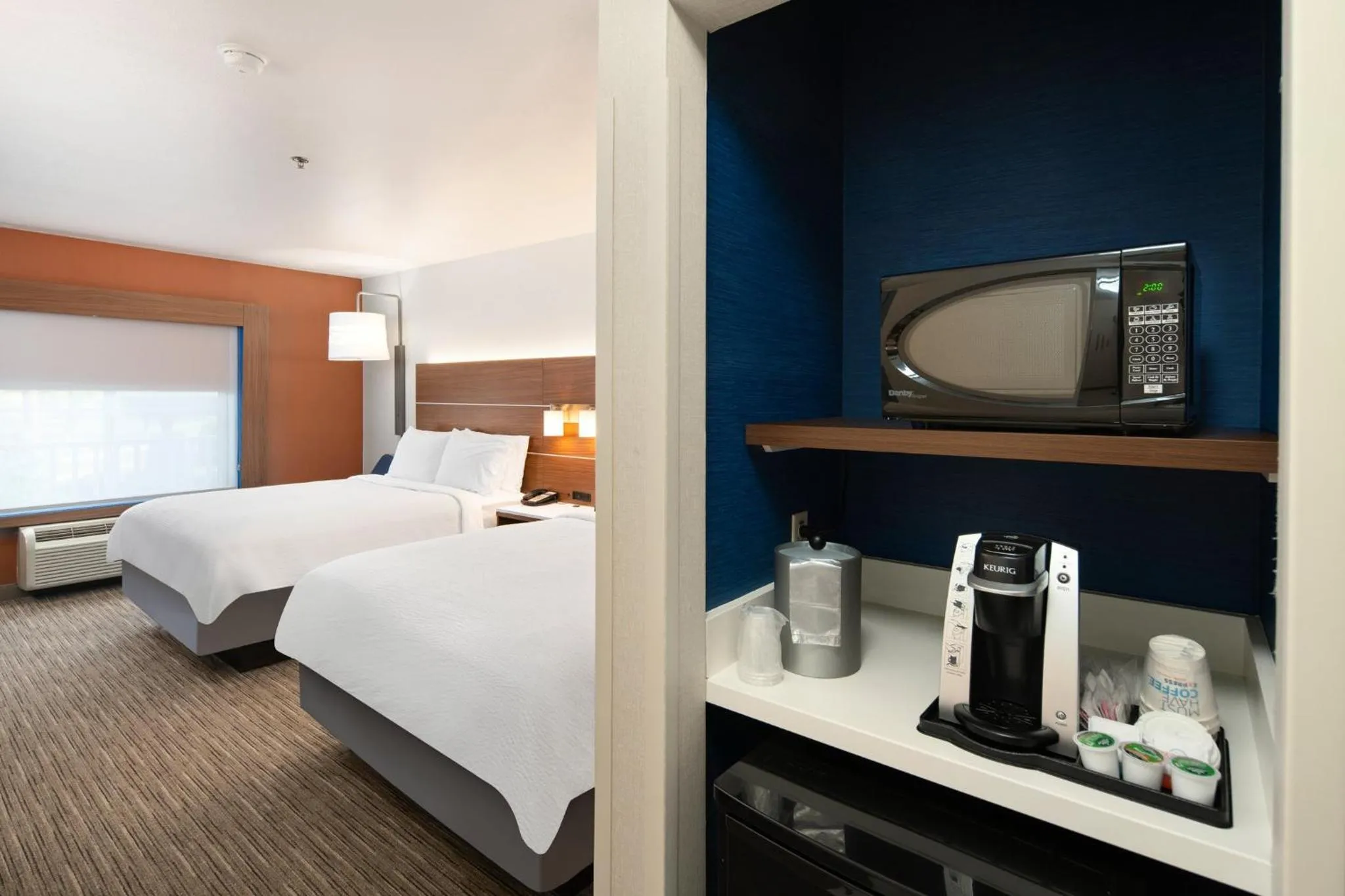 Standard Room with Two Queen Beds in Holiday Inn Express Hotel & Suites Coeur D'Alene I-90 Exit 11 by IHG