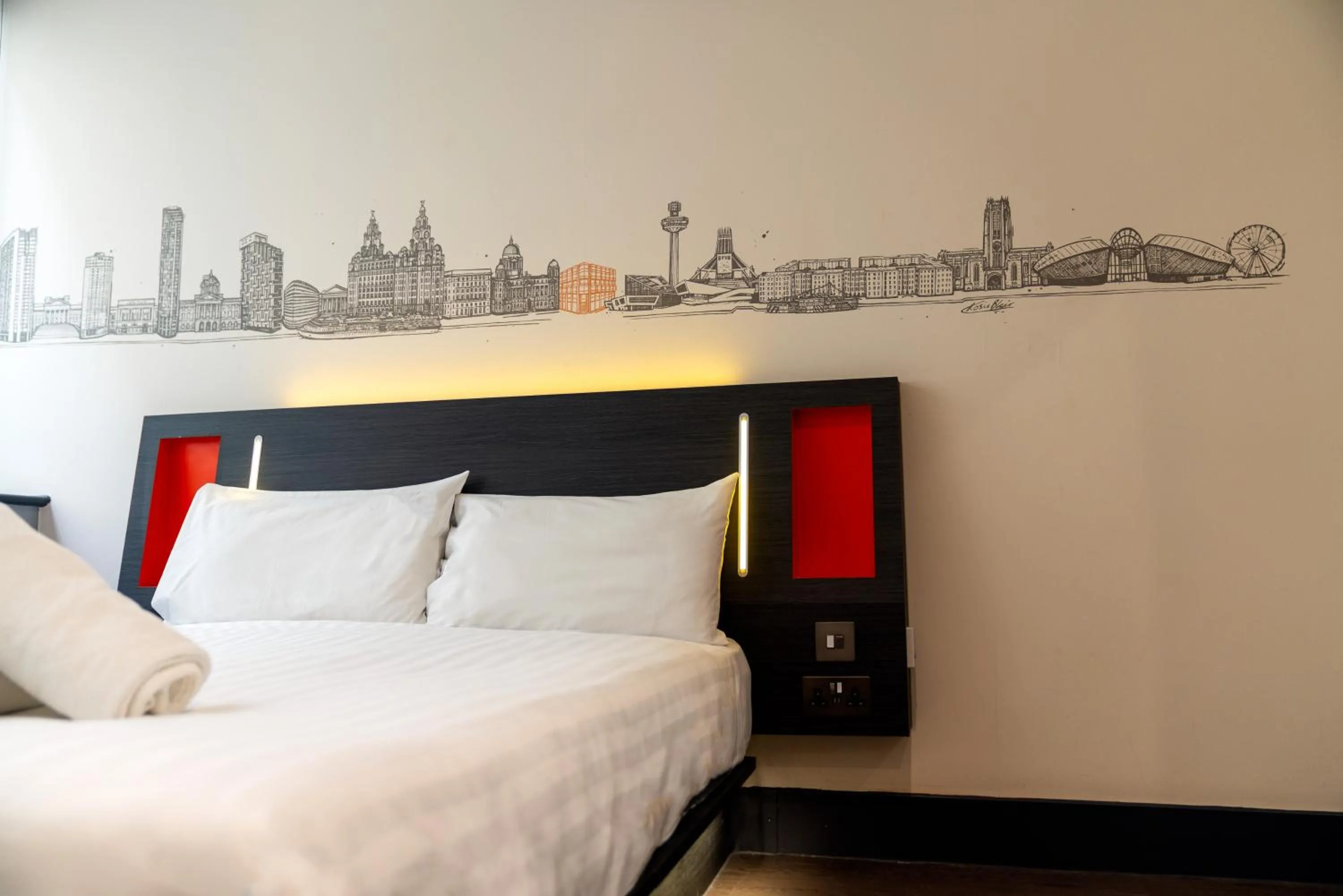 Double Room - Disability Access in easyHotel Liverpool