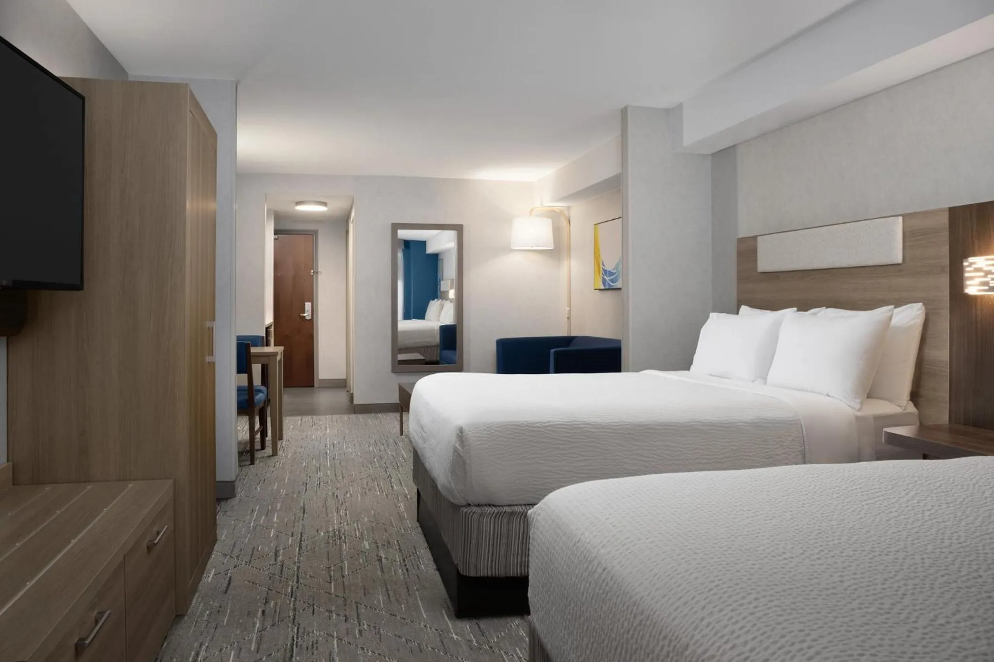 Queen Suite with Two Queen Beds and Additional Living Area in Holiday Inn Express & Suites Alexandria - Fort Belvoir by IHG
