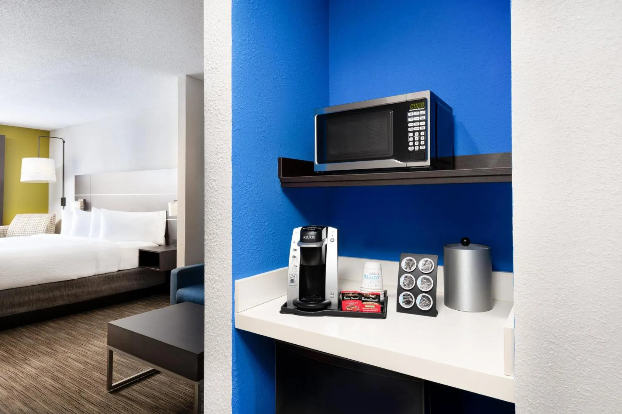 King Suite with Sofa Bed in Holiday Inn Express & Suites Spring Hill by IHG