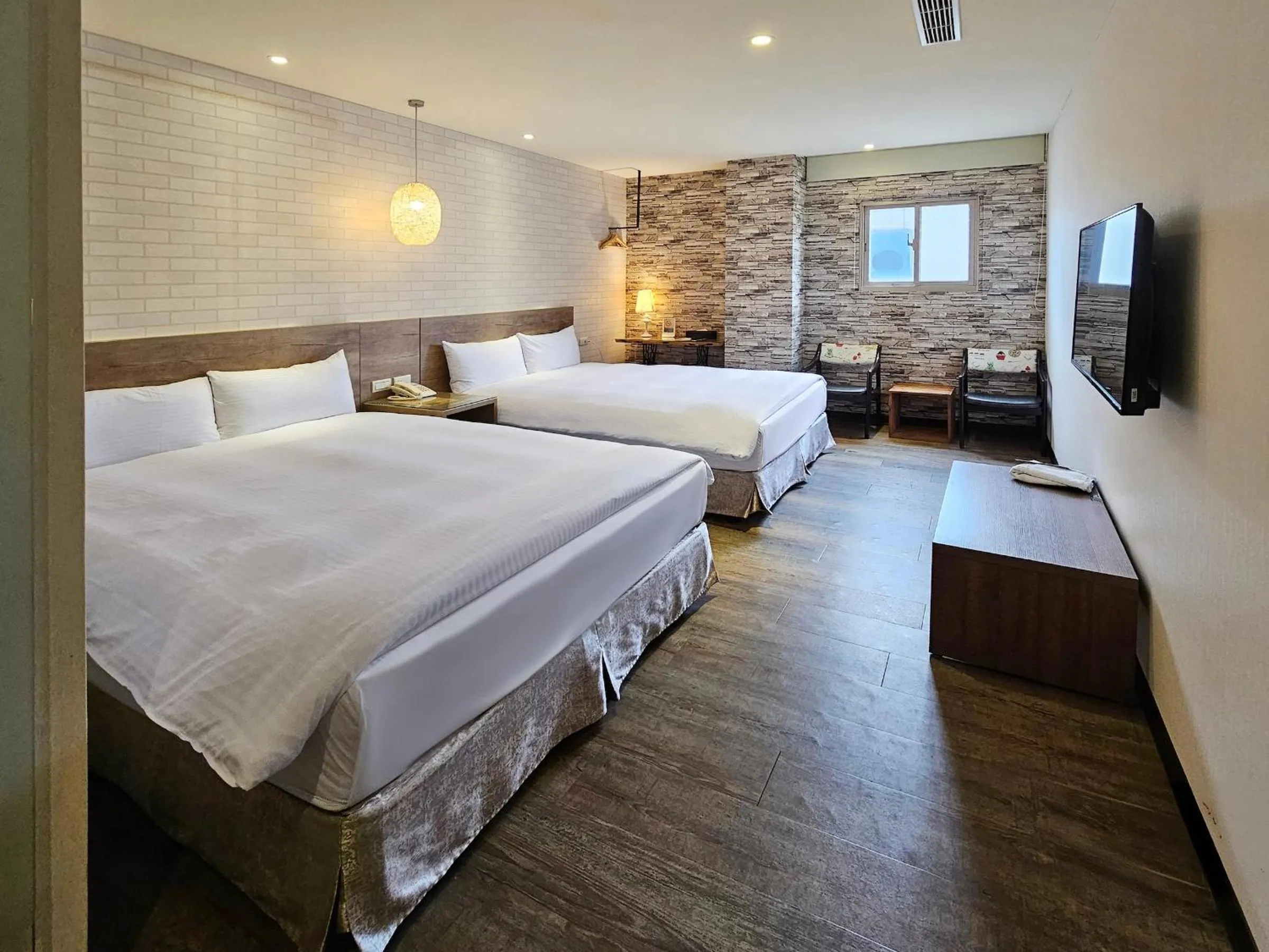 Superior Quadruple Room in Herb Art Hotel