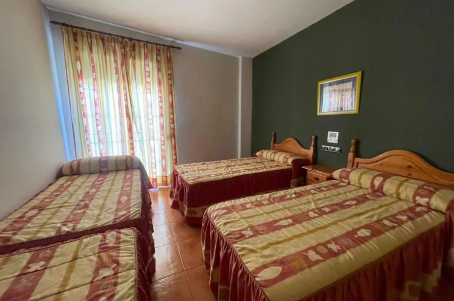 Standard Quadruple Room in Quéntar Hotel Rural