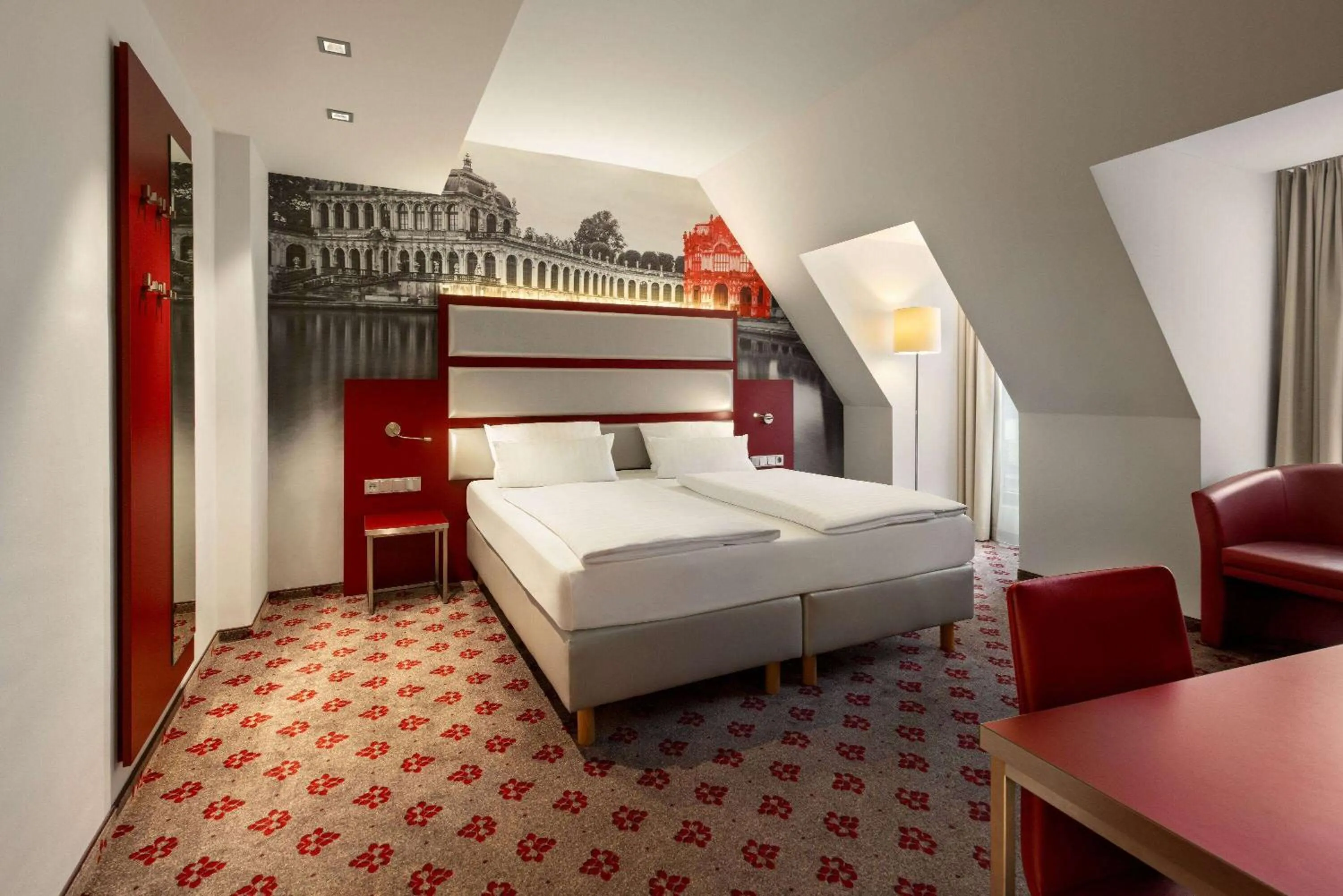 Comfort Accessible Room in Amedia Plaza Dresden, Trademark Collection by Wyndham