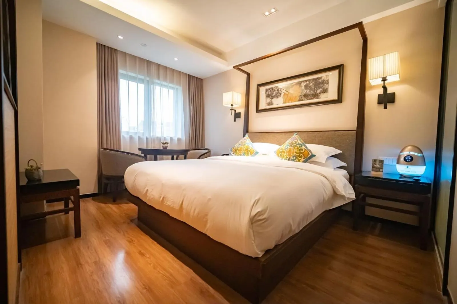 Deluxe Room (2 Adults + 1 Child) in SSAW Boutique Shanghai South Xuhui RiYueGuang
