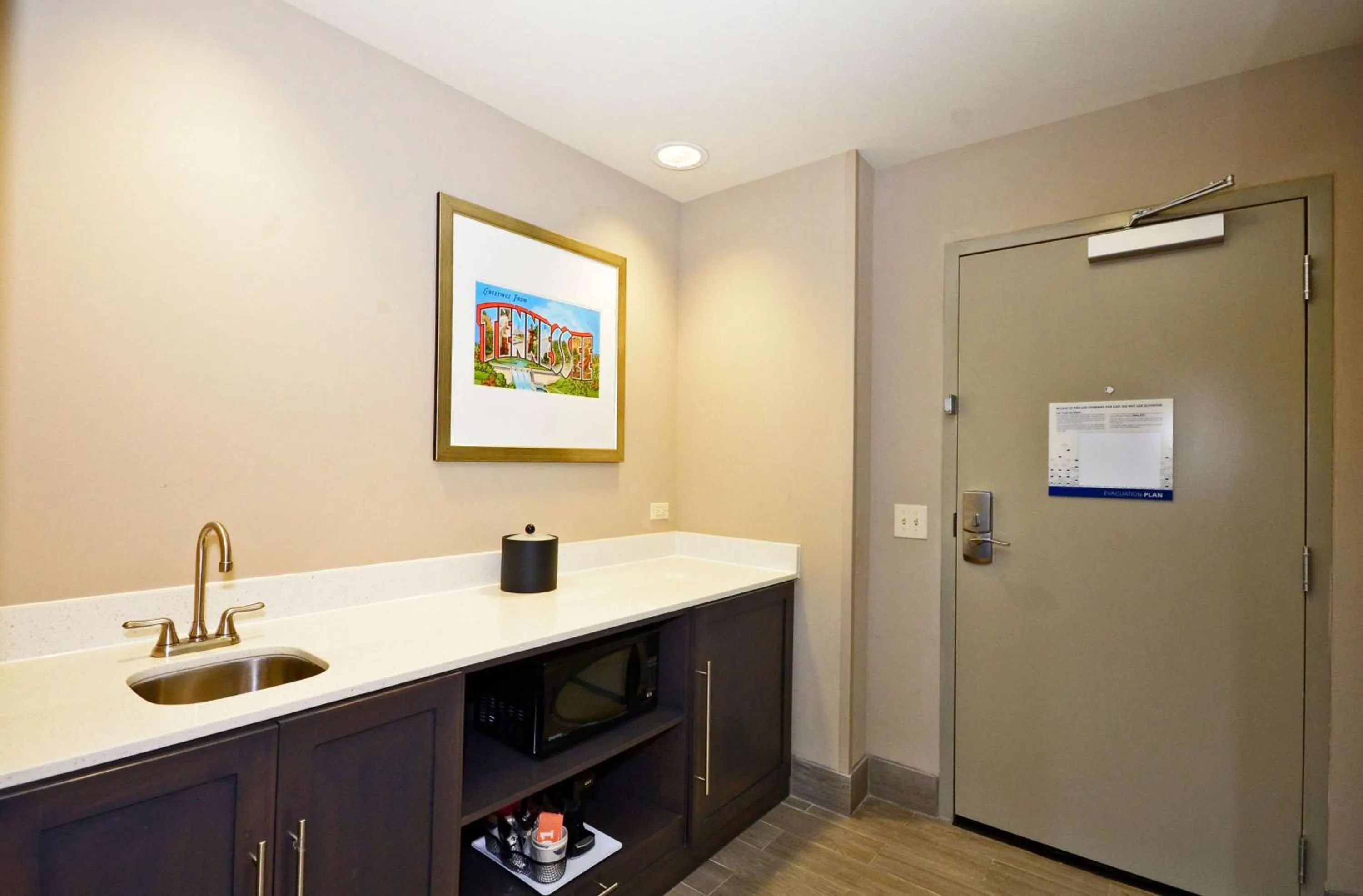 King Room - Non-Smoking in Hampton Inn Pulaski, TN