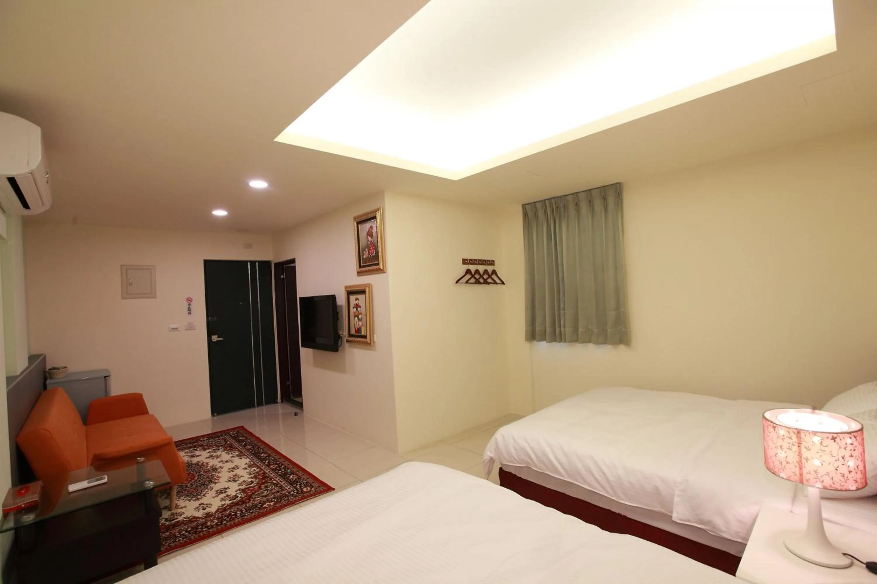 Standard Quadruple Room in Sun Light Guesthouse