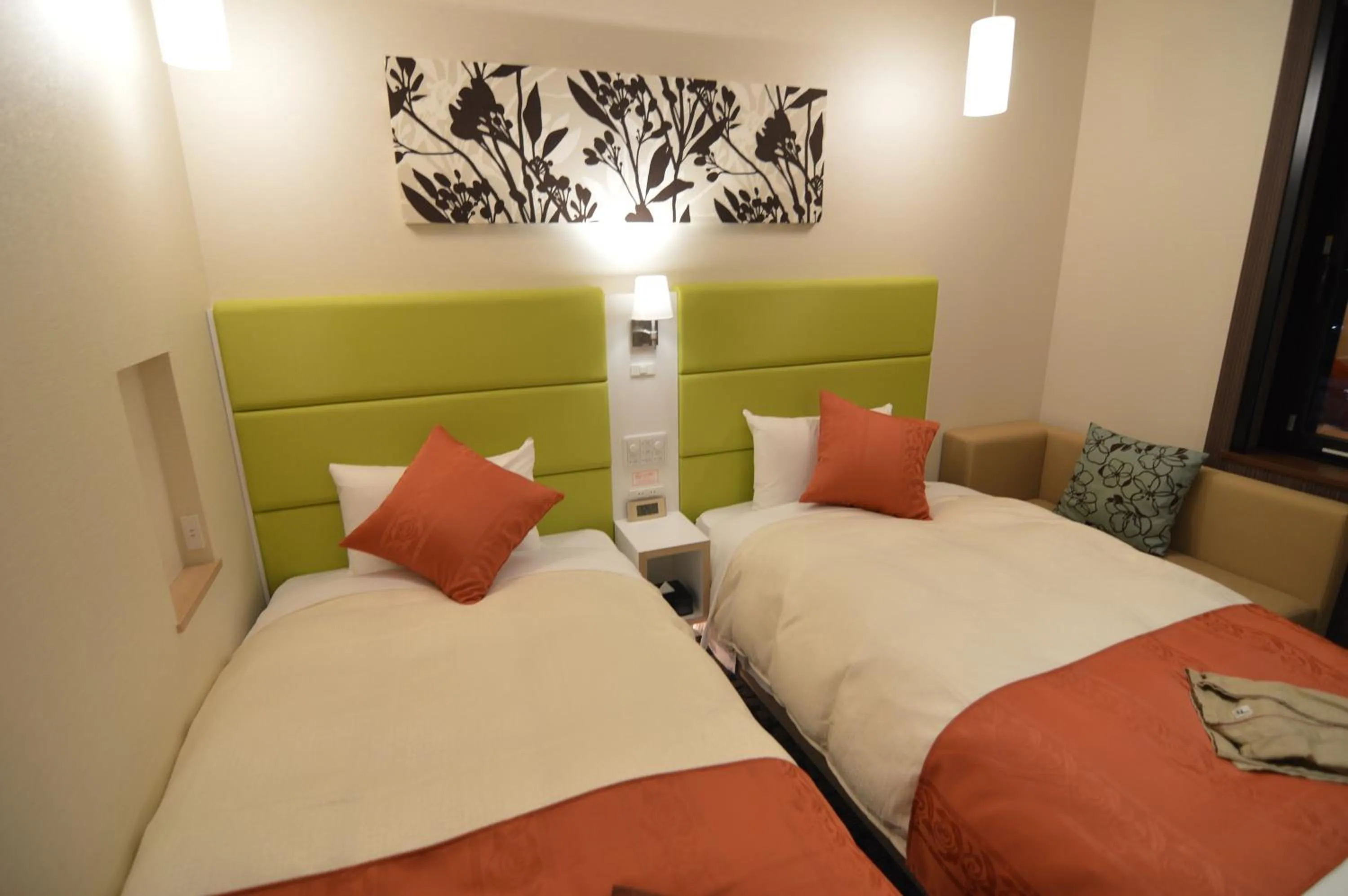 Moderate Twin Room - Non-Smoking in Queens Hotel Chitose