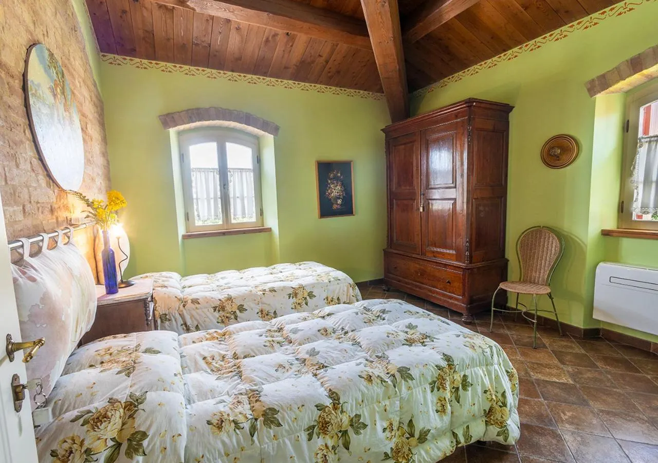 Twin Room with Private External Bathroom in B&B Belcuore