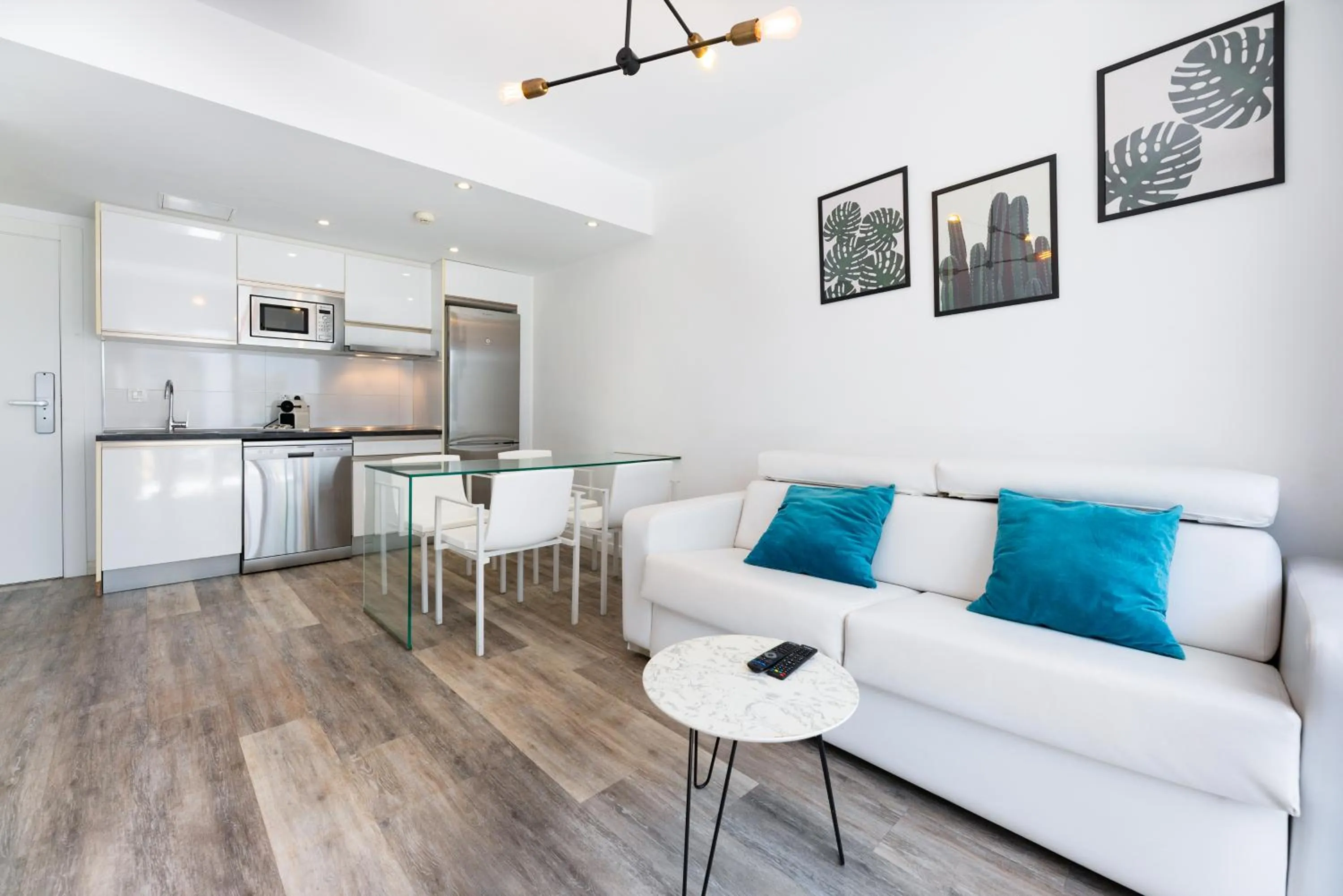 Junior Suite L in Bristol Sunset Beach - Holiday Apartments