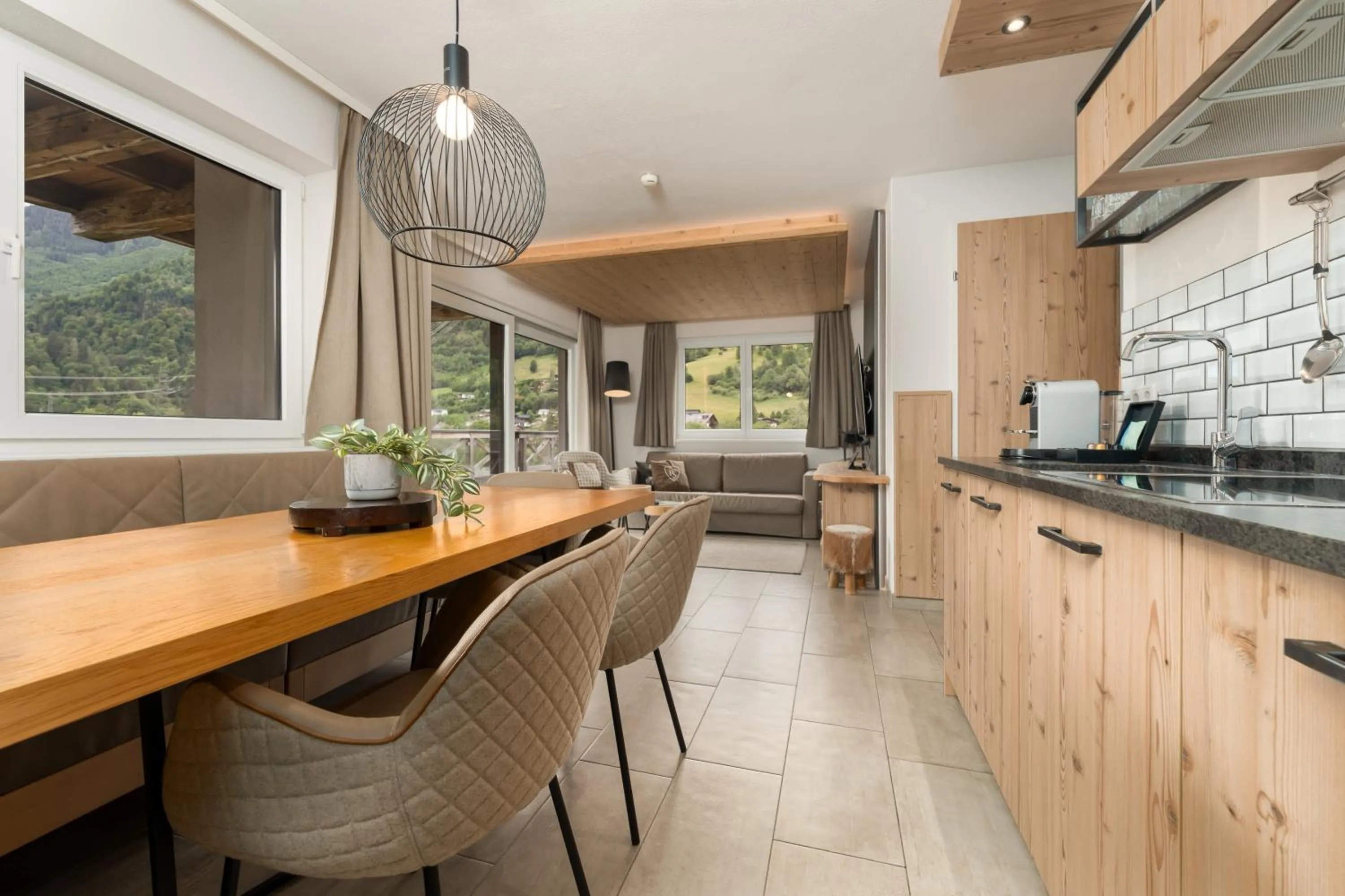 One-Bedroom Suite with Sauna in AvenidA Panorama Suites