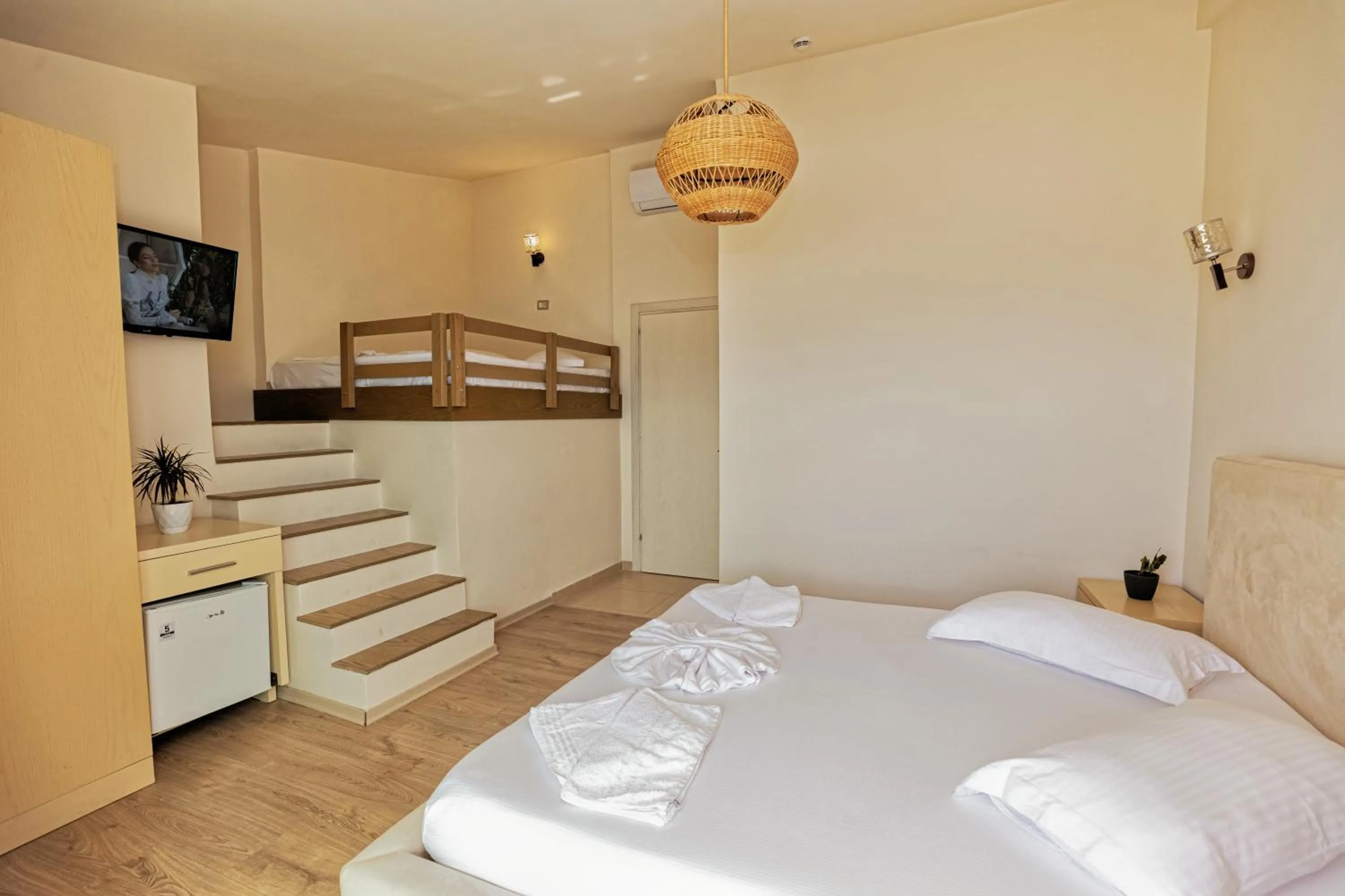 Duplex Apartment in Hotel Picasso