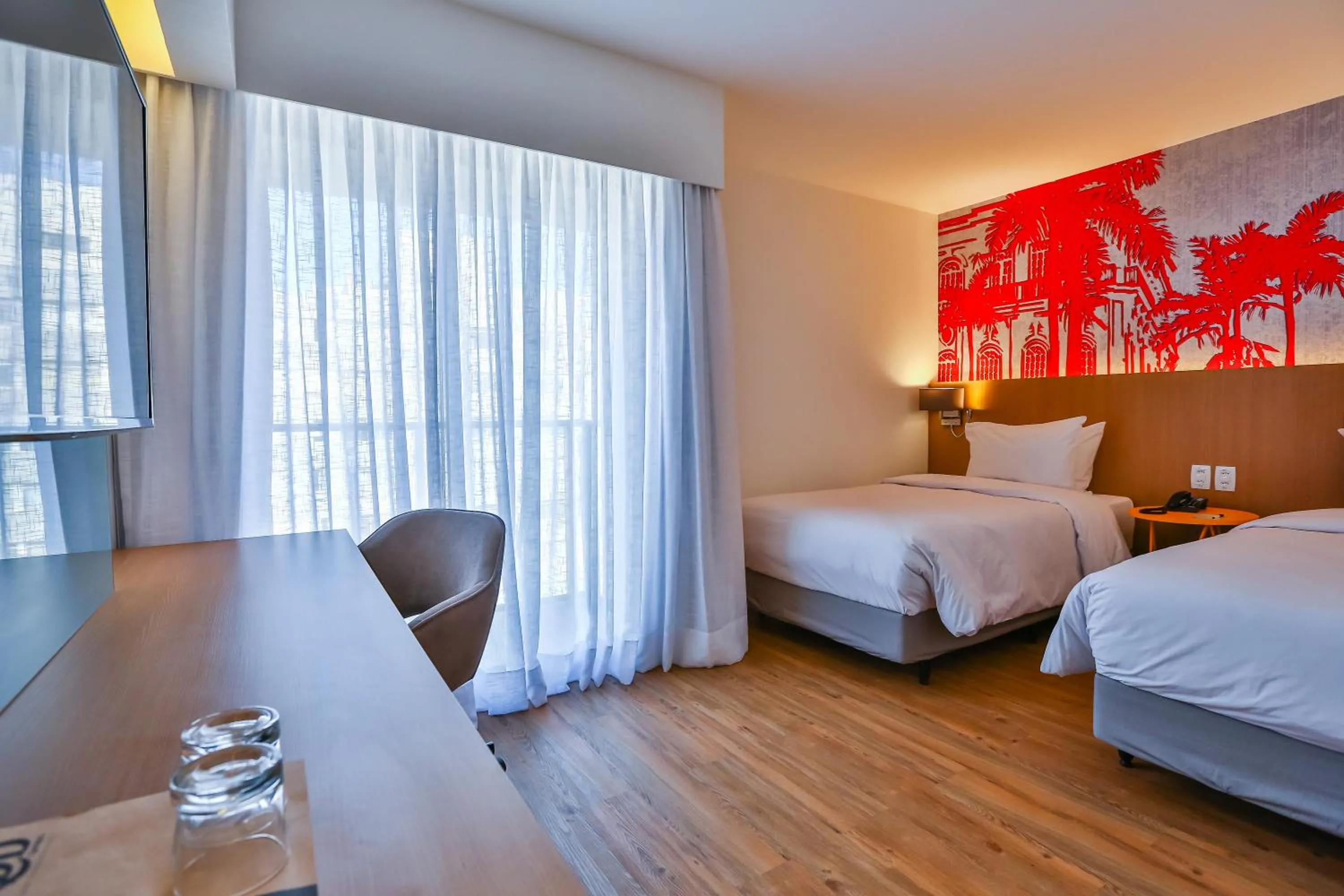 Twin Room in Radisson RED Campinas