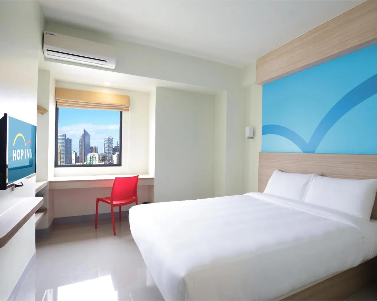 Standard Double Room in Hop Inn Hotel Ermita Manila