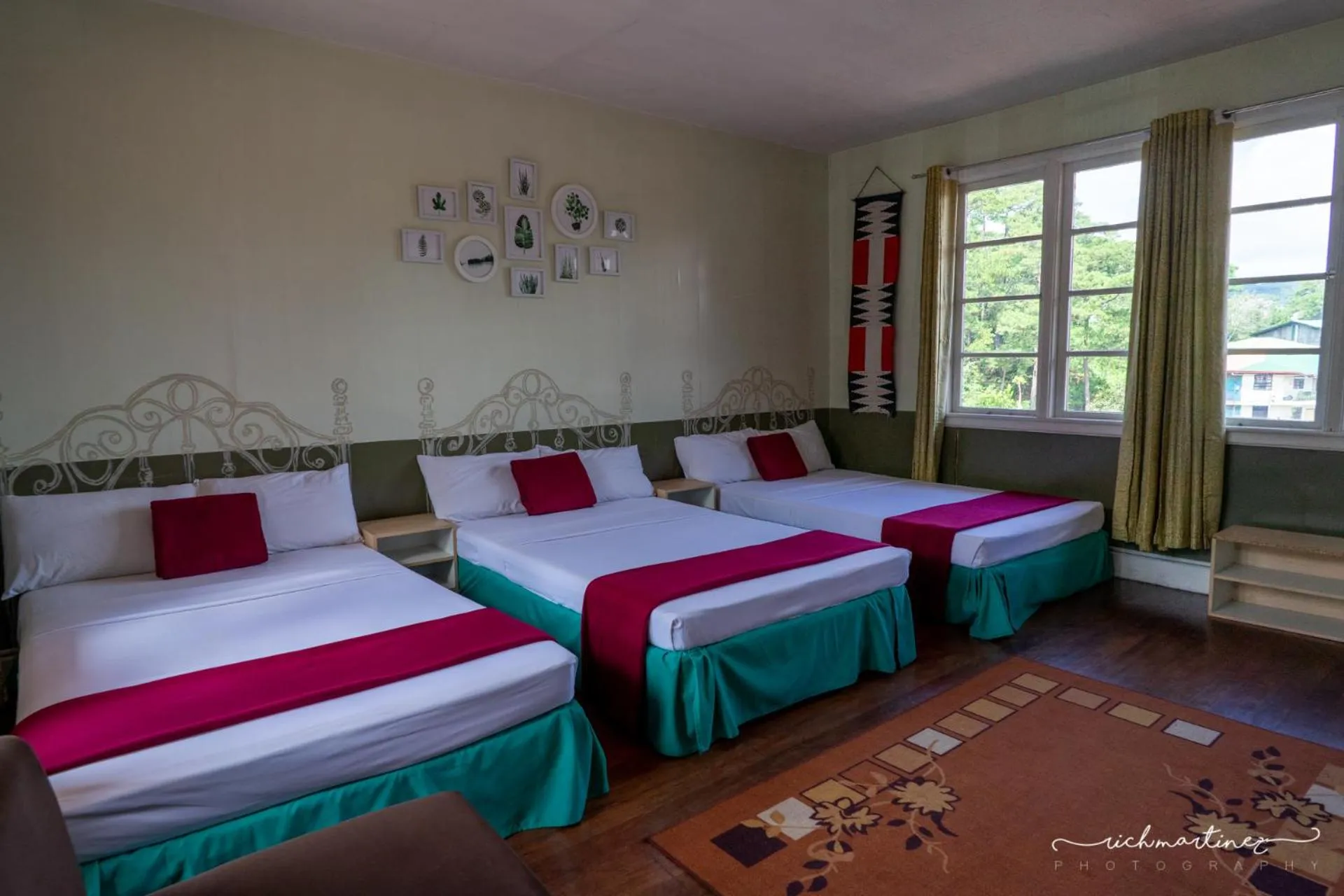 Family Room (6 Adults) in Old Orangewood Bed & Breakfast