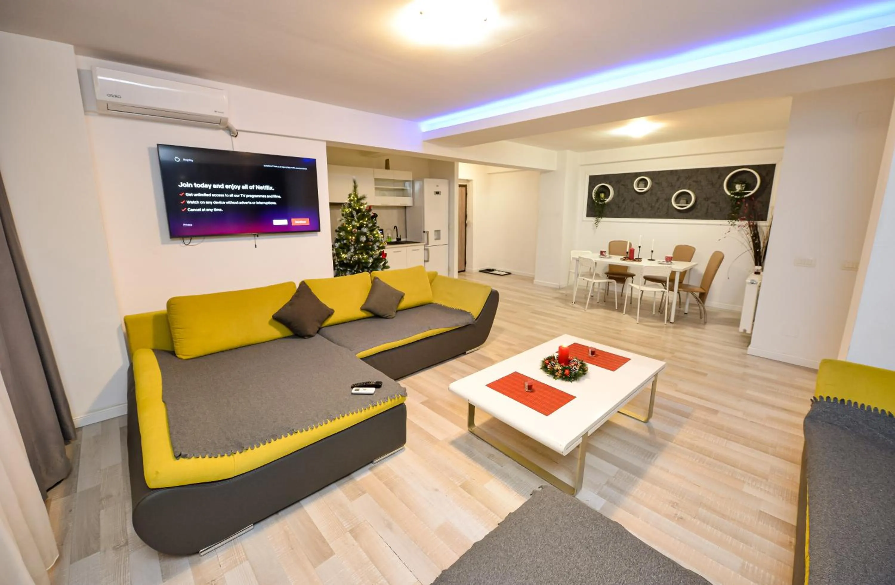 Deluxe Apartment in CityScape Bucharest