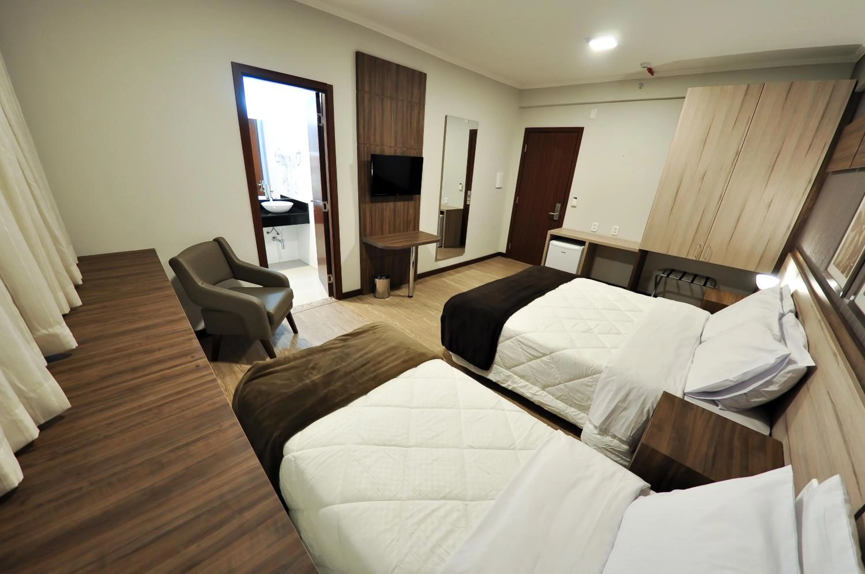 Deluxe Twin Room - single occupancy in Klein Ville São Leopoldo