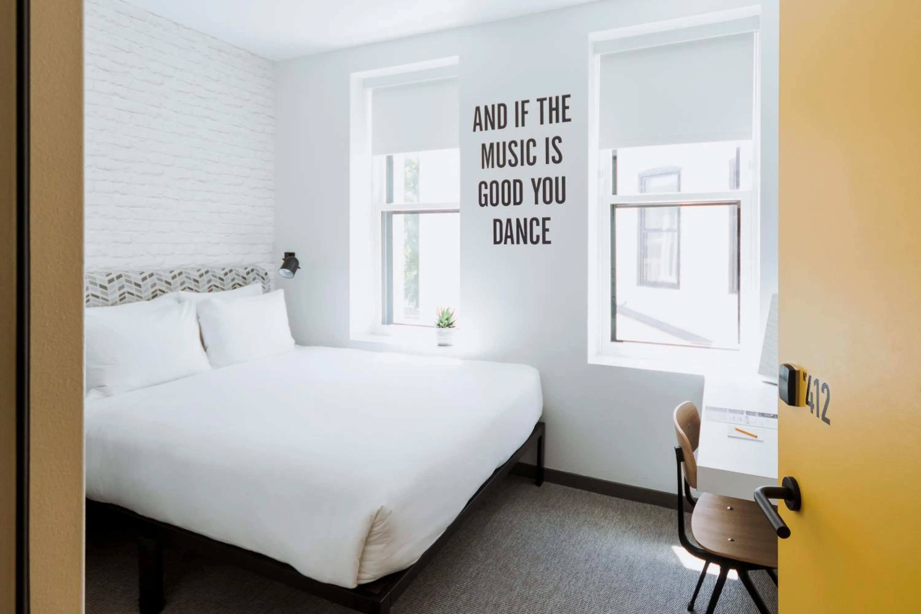 Hive Queen in Hotel Hive