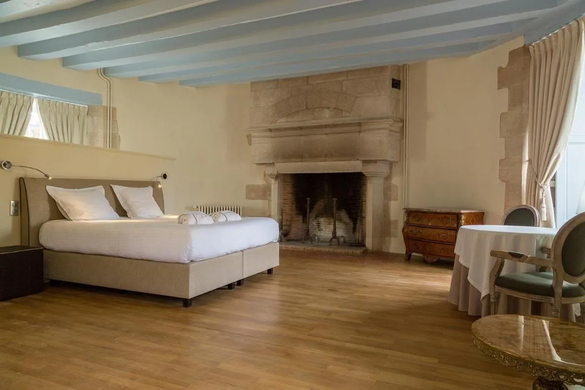 Panoramic Room in The Originals le Château de Dissay Poitiers