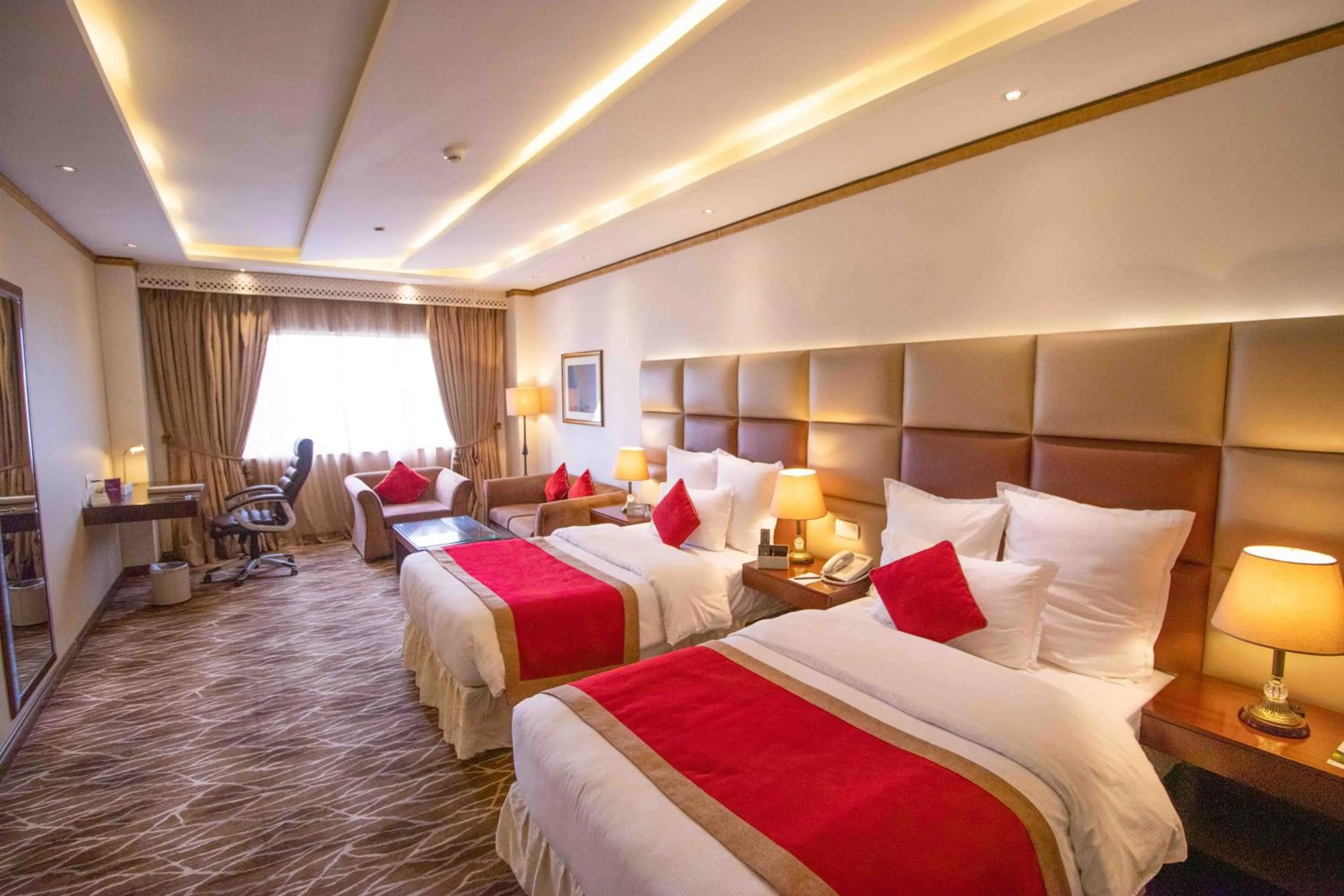 Executive Twin Suite in Luxus Grand Hotel