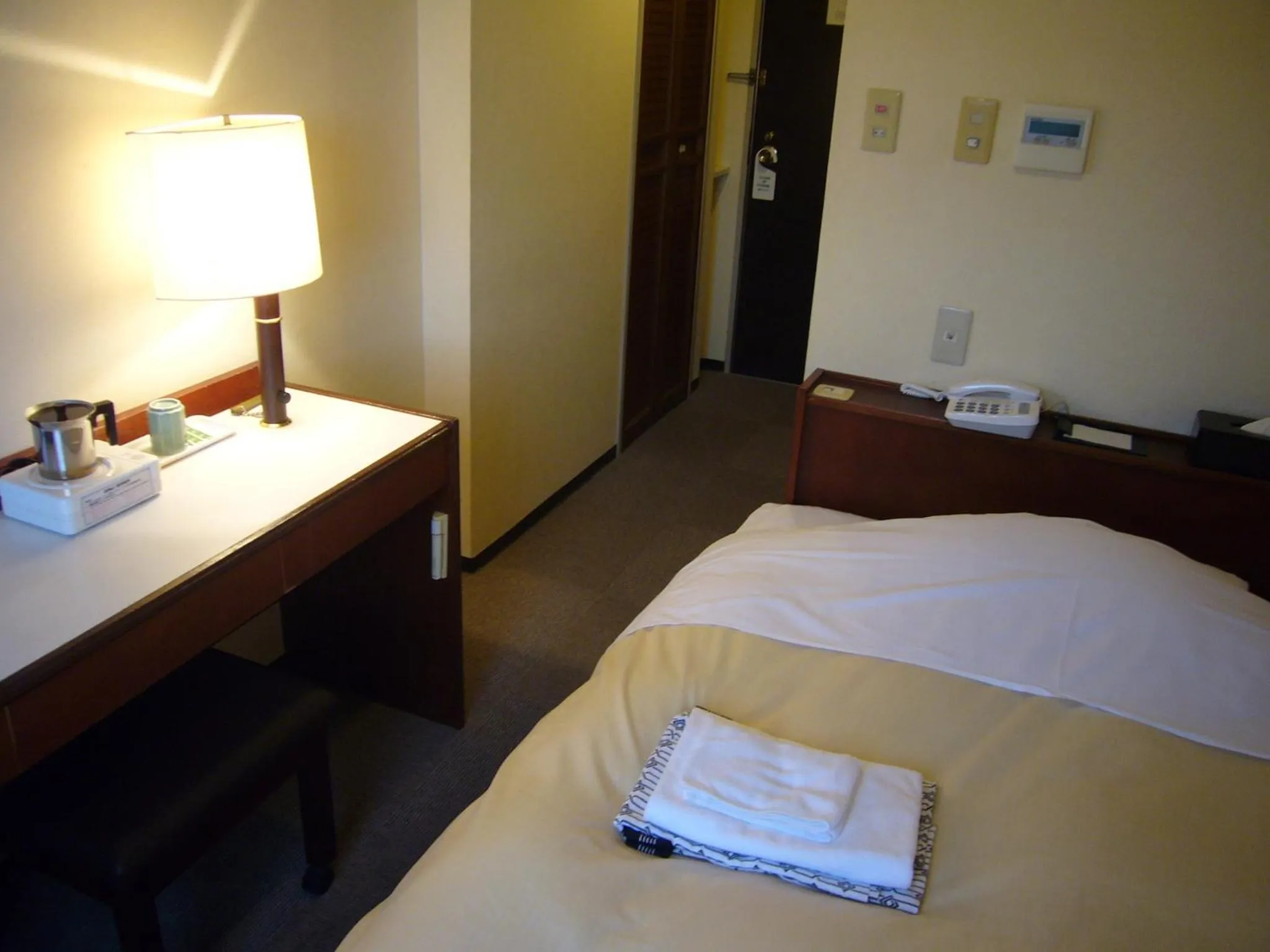 Single Room - Non-Smoking in Hotel Crown Hills Nakamura