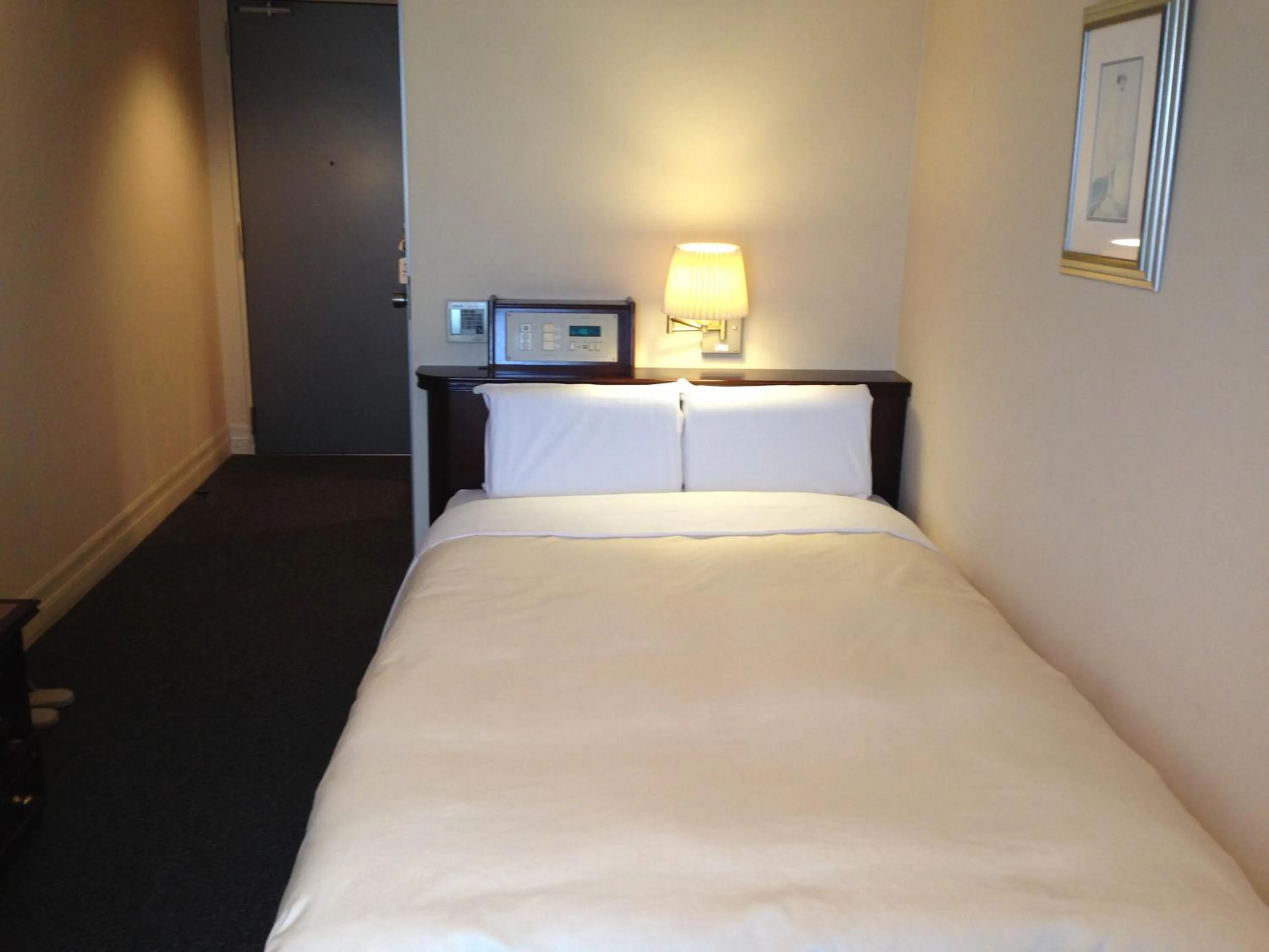 Double Room with Small Double Bed - Non-Smoking in Creston Hotel