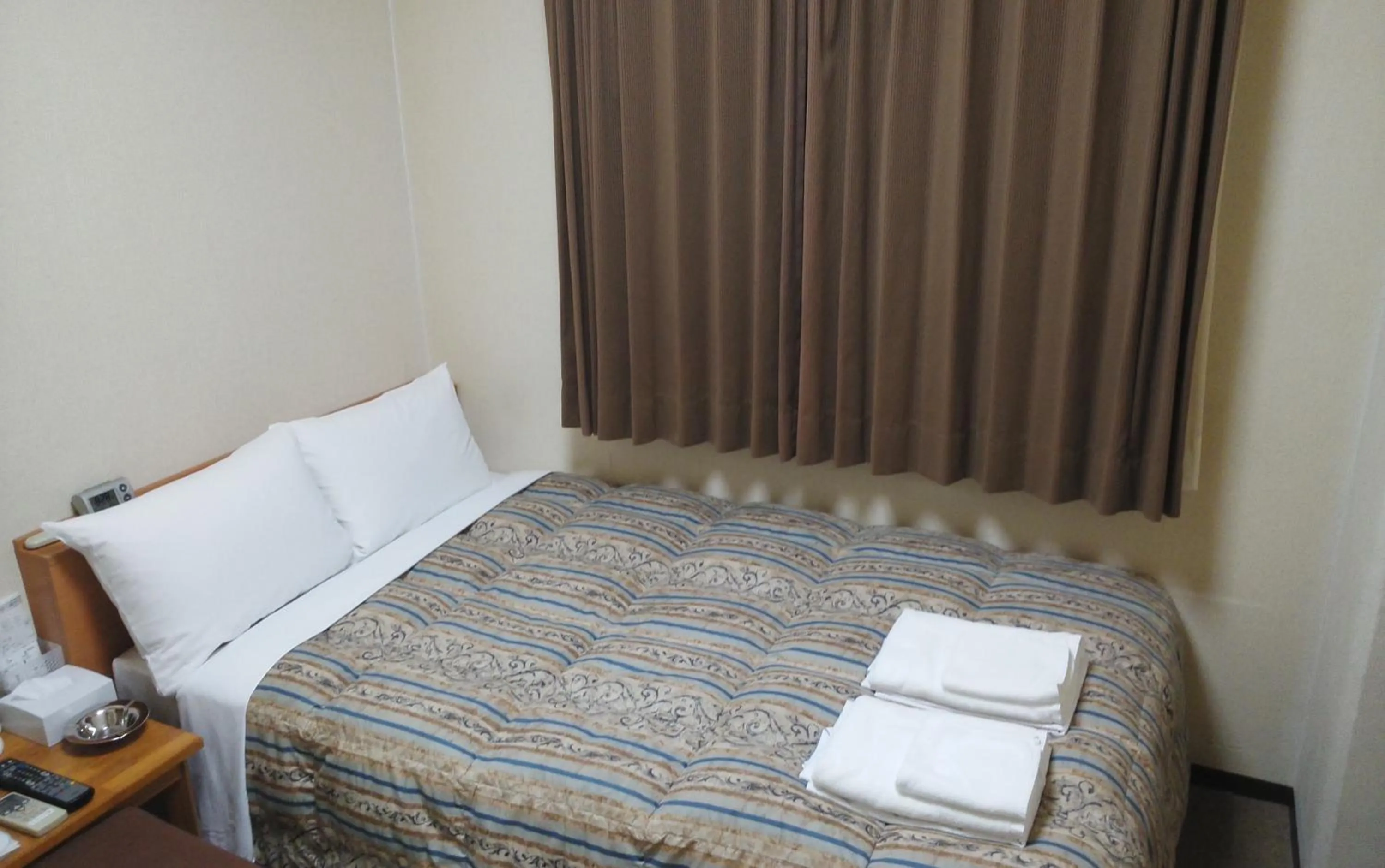 Double Room with Small Double Bed - Non-Smoking in Hotel Miyako Hills
